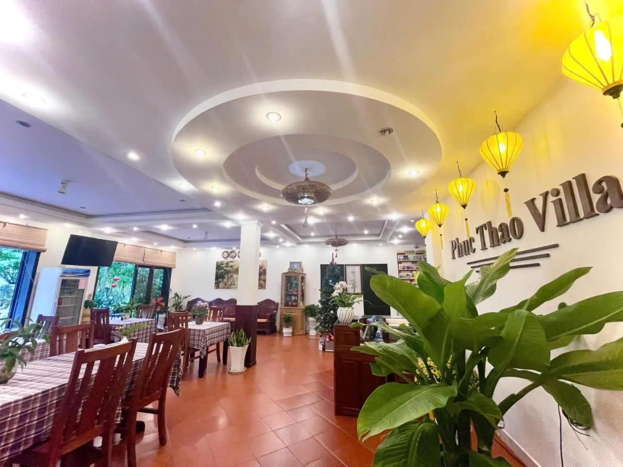 Restaurant/places to eat in Phuc Thao Villa