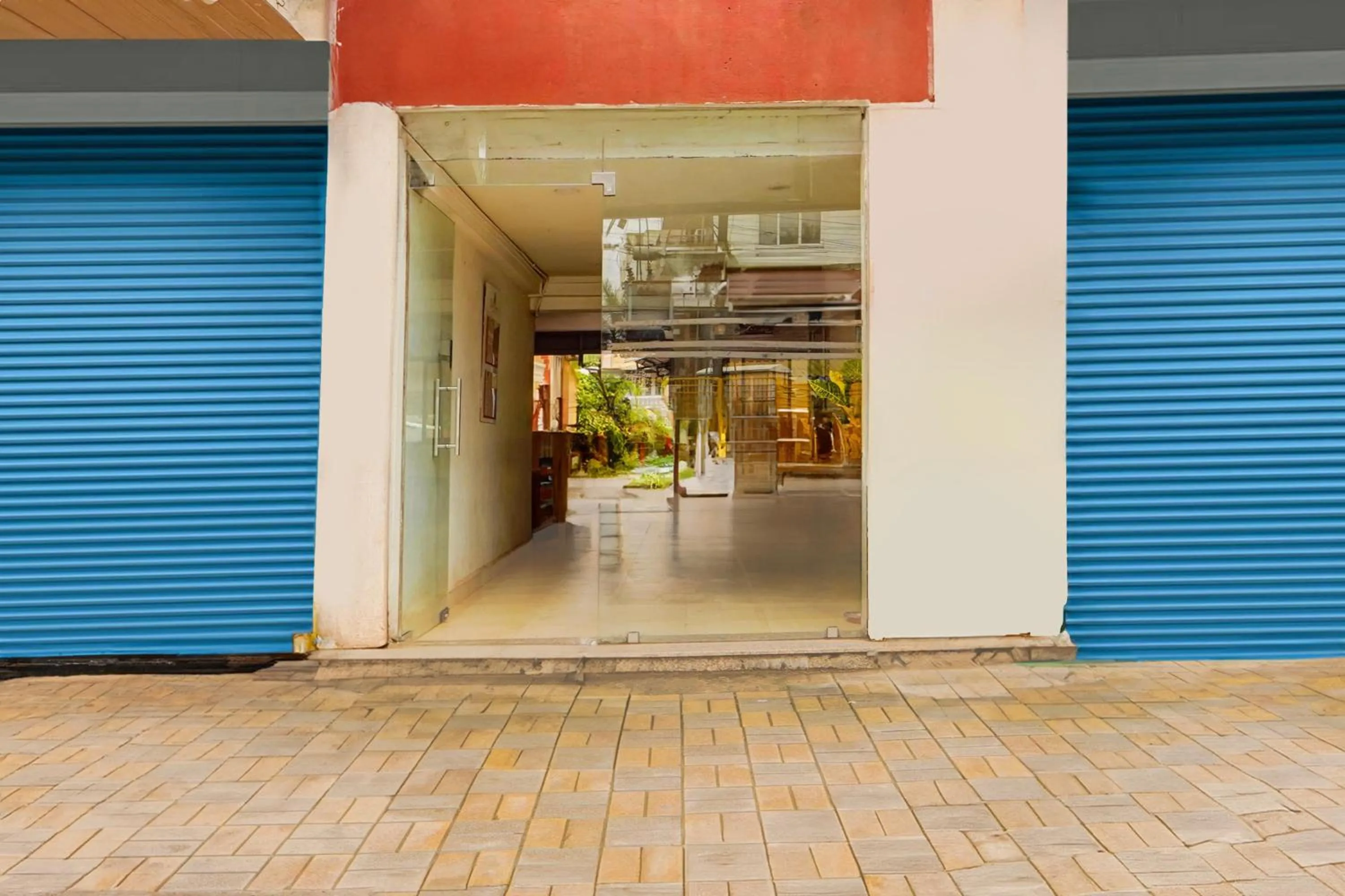 Facade/entrance in Townhouse Calangute - Baga Circle Formerly Park Avenue