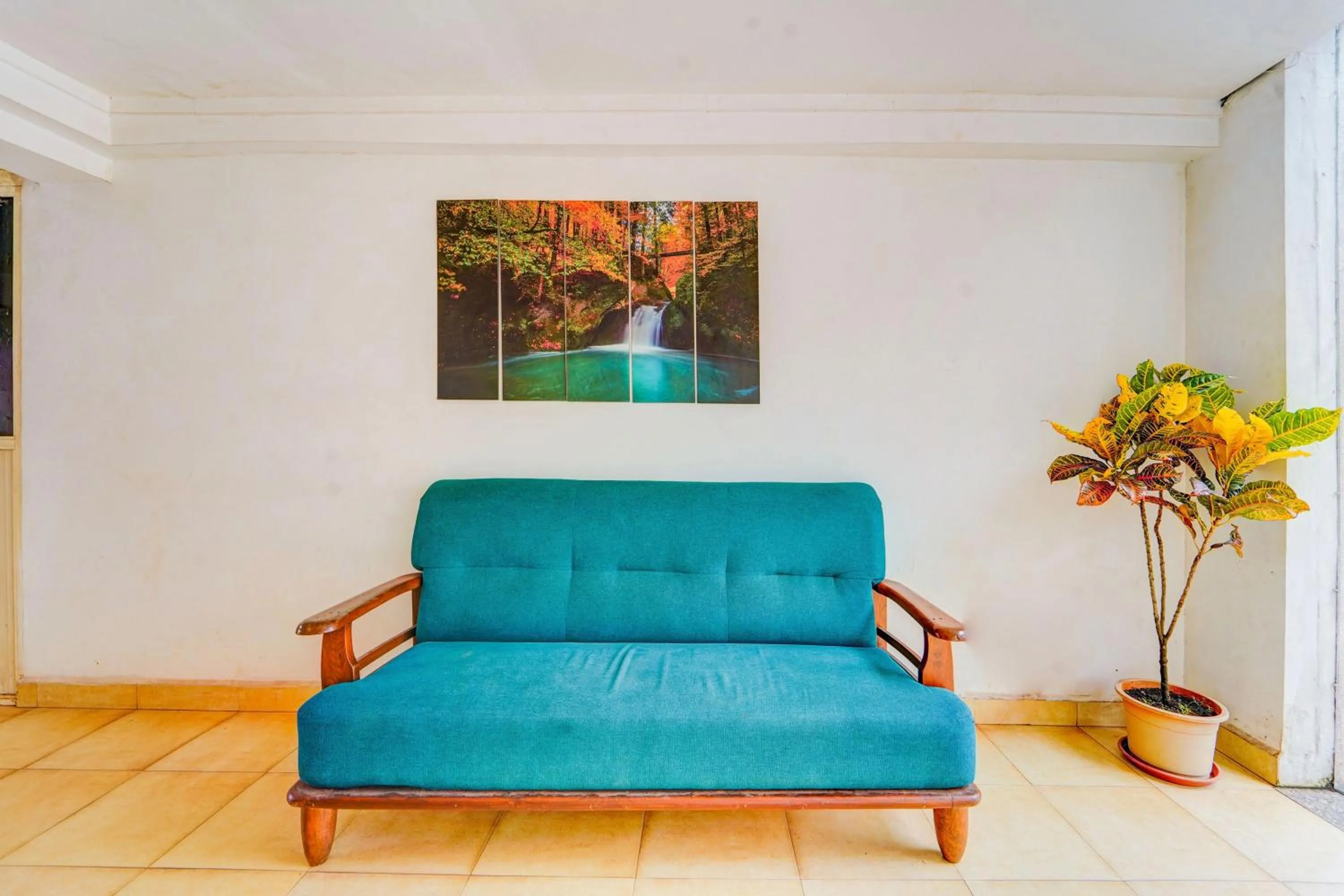 Lobby or reception in Townhouse Calangute - Baga Circle Formerly Park Avenue