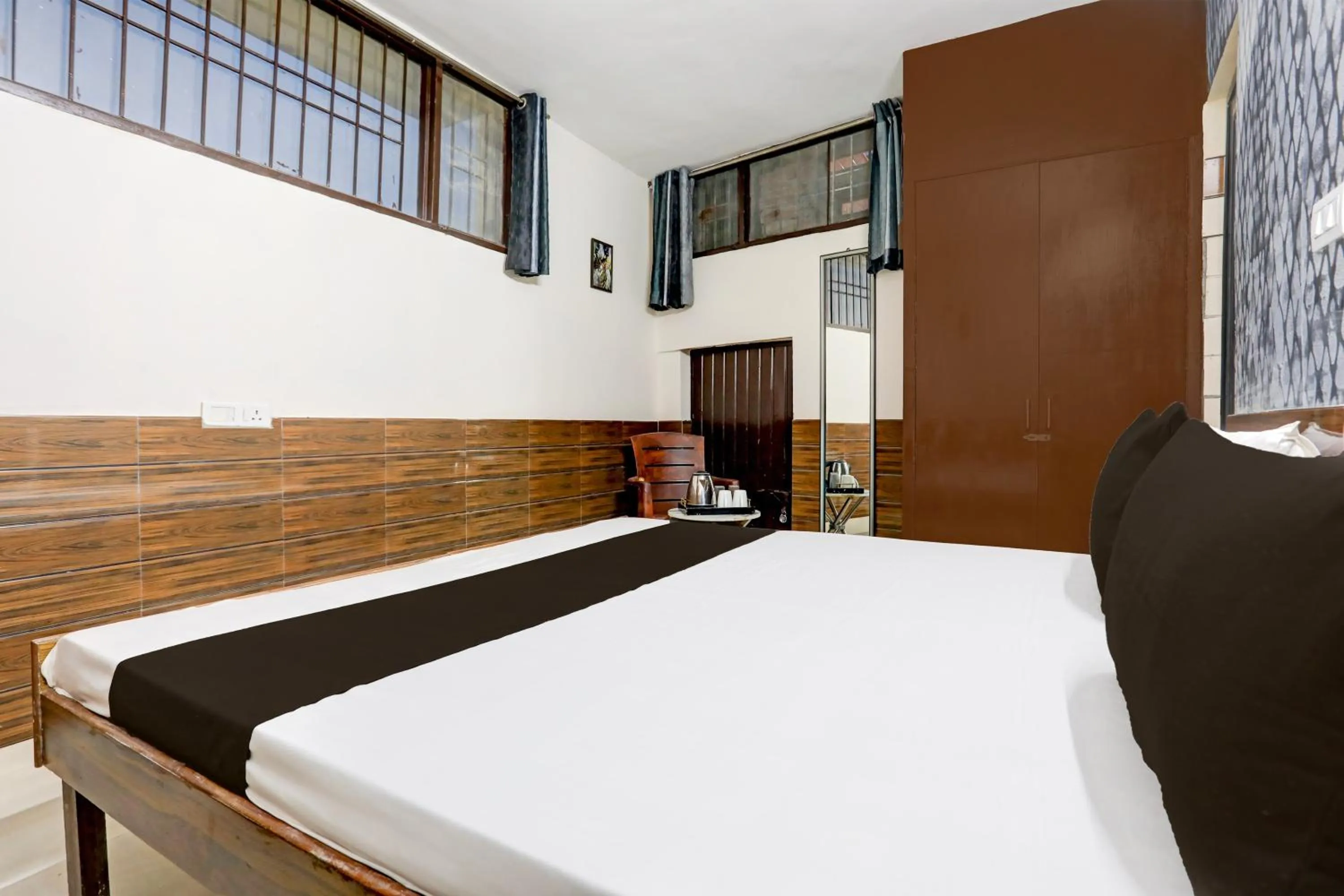 Bedroom in Hotel O HILL VIEW LUXURIOUS ROOMS