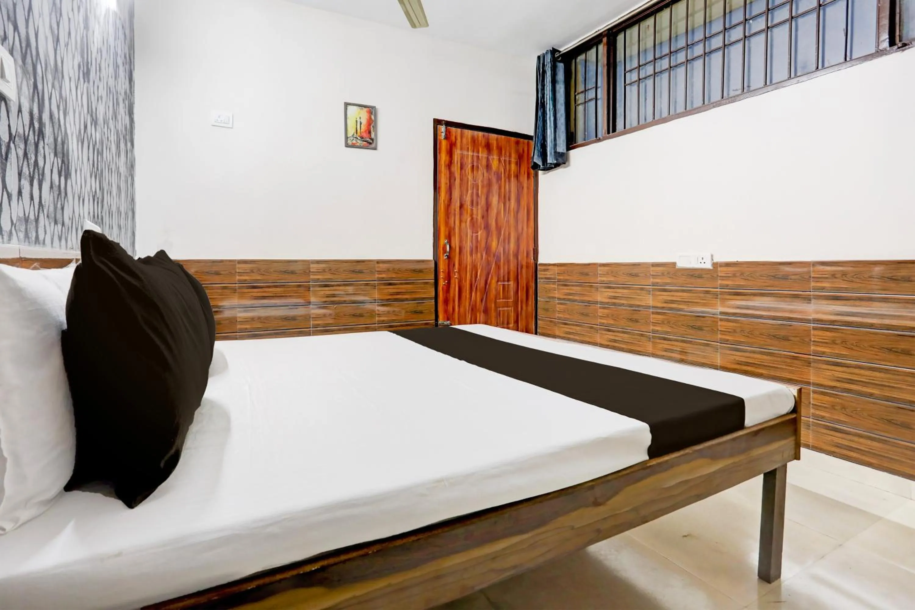 Bedroom in Hotel O HILL VIEW LUXURIOUS ROOMS