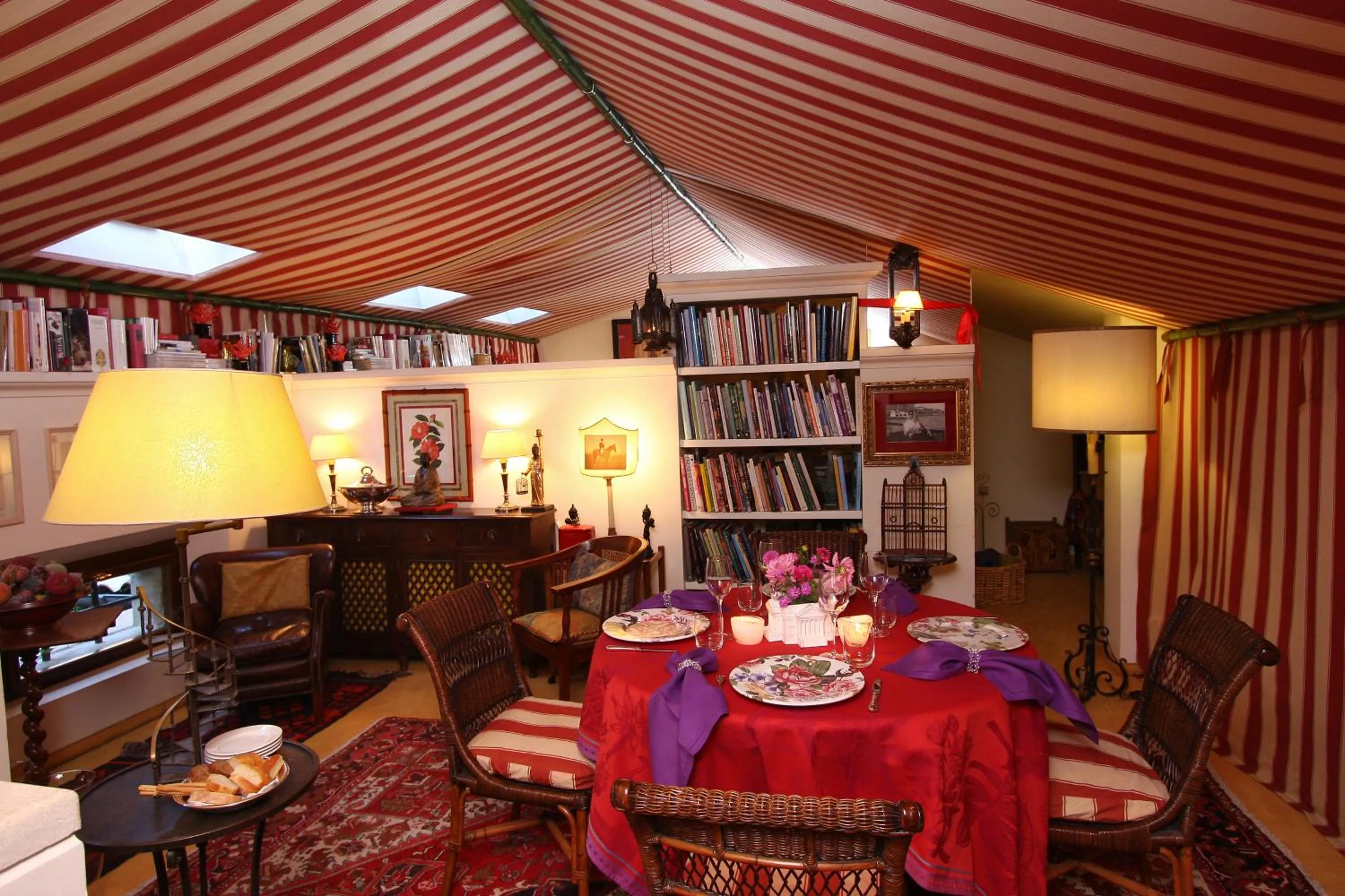 Restaurant/places to eat in Villa Abbazia Relais & Chateaux