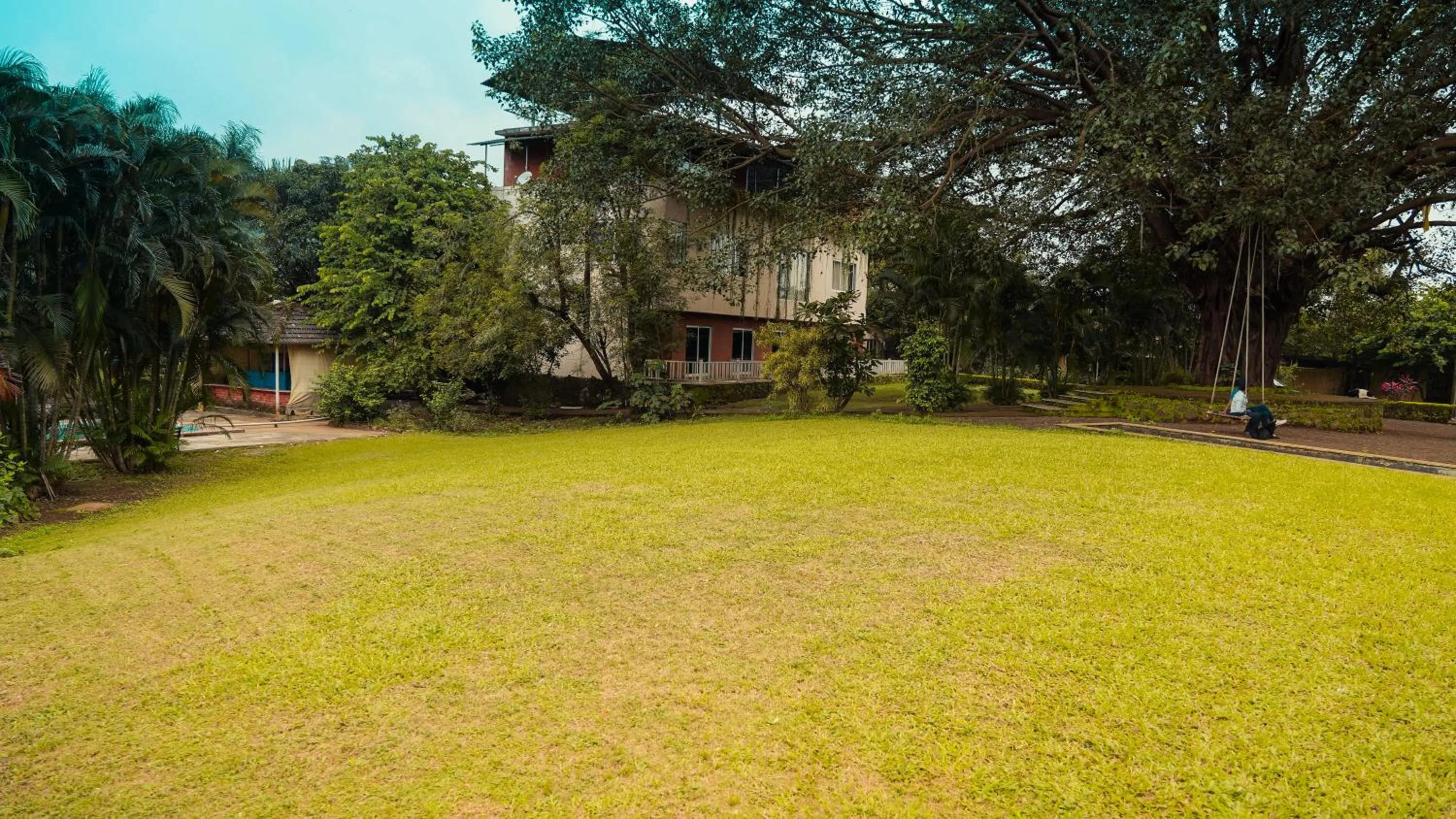 Garden in Whispering Peepul Resort