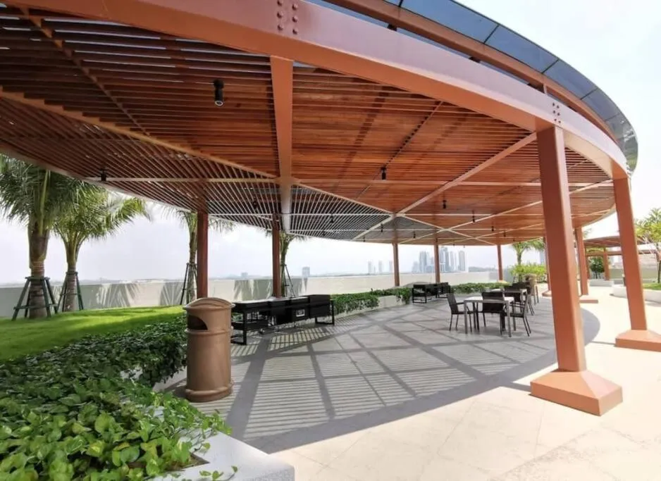 Almas Suites Cozy King Bed Studio Netflix By STAY