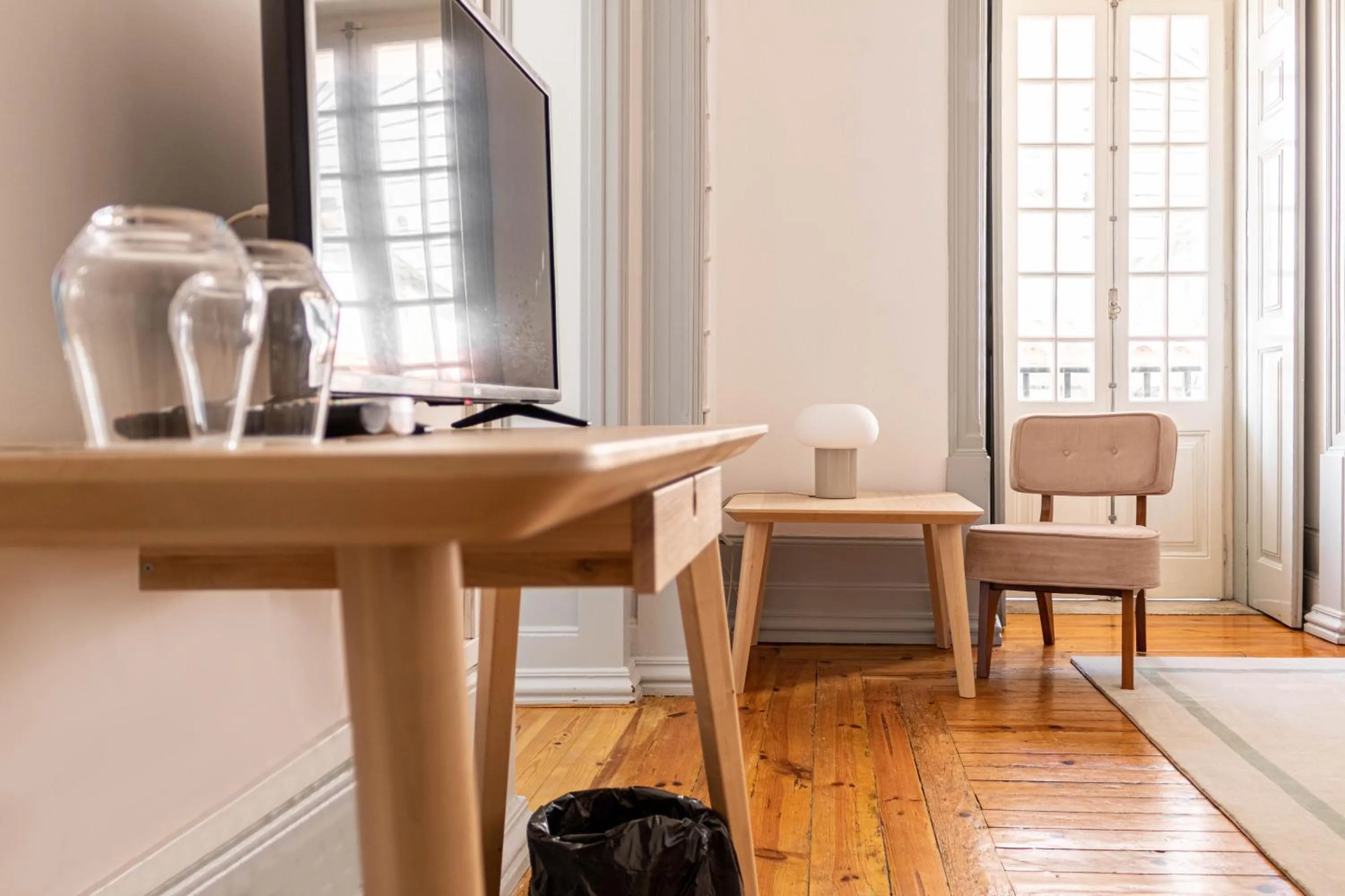 TV and multimedia in The Luggage