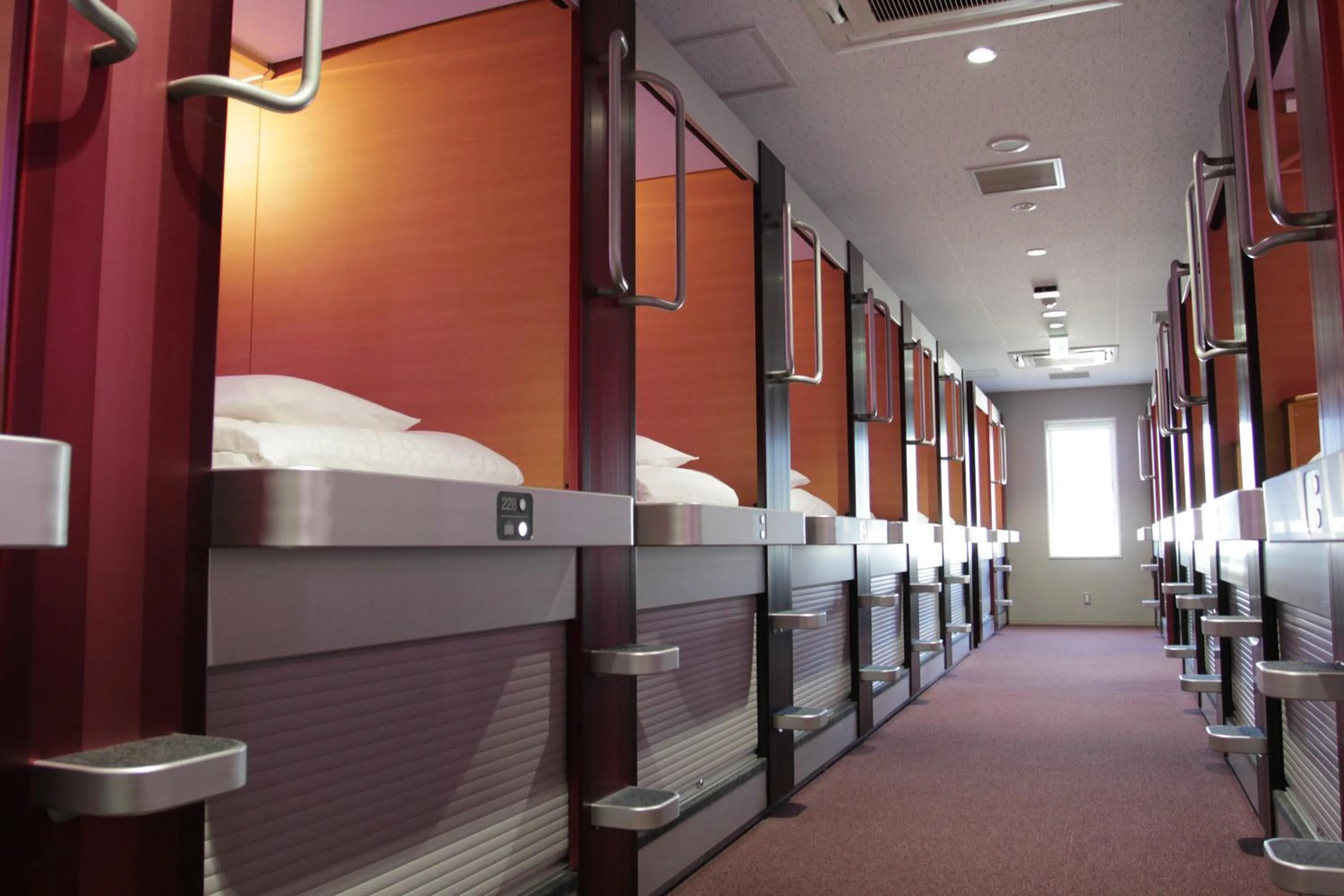 Property building in The Lodge Moiwa 834