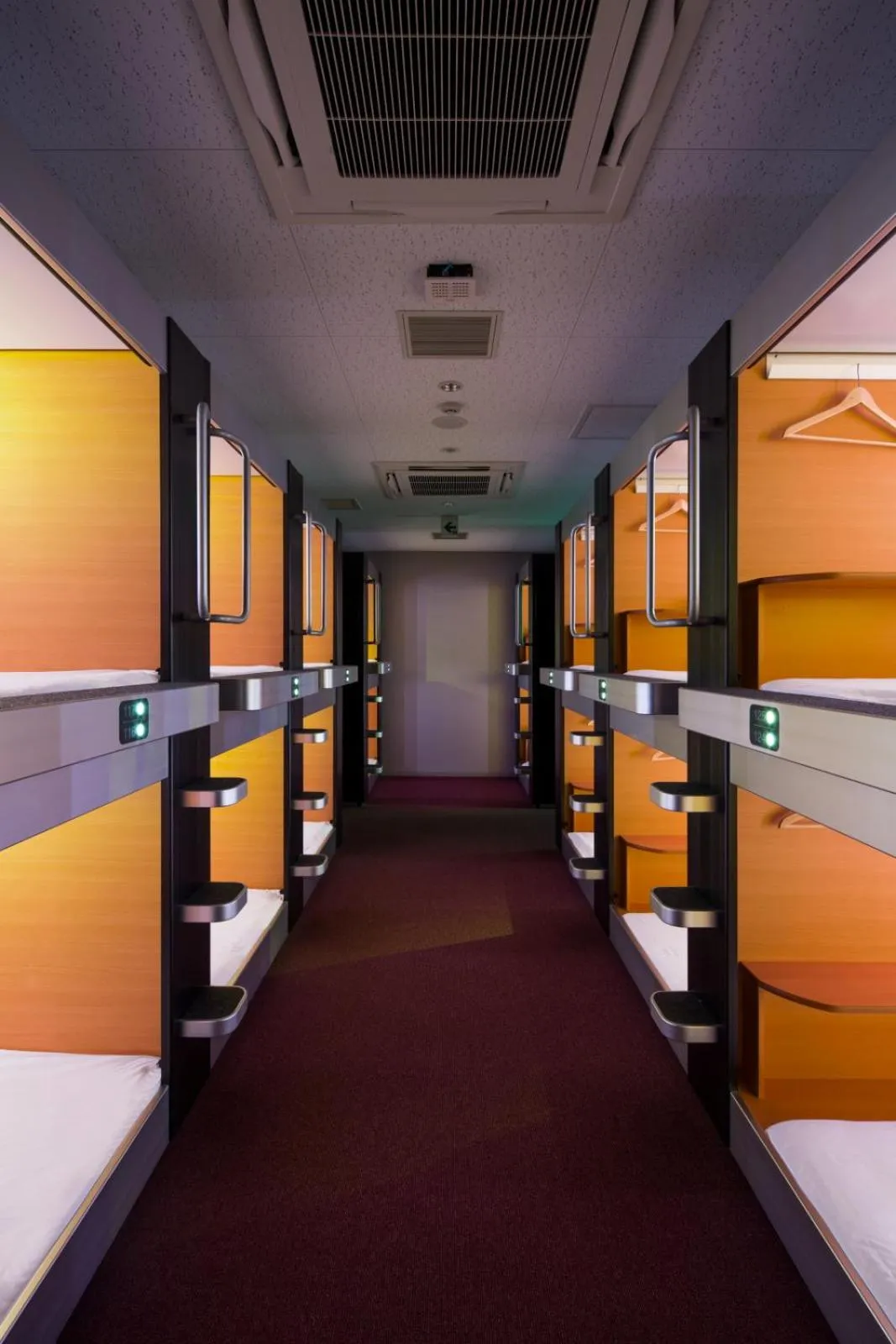 bunk bed, Bed in The Lodge Moiwa 834