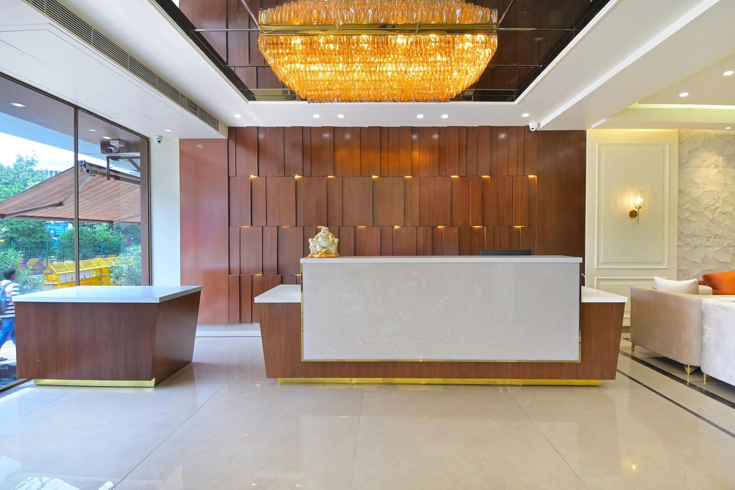 Lobby or reception in HOTEL SHANDON-2 Mins From Connaught Place