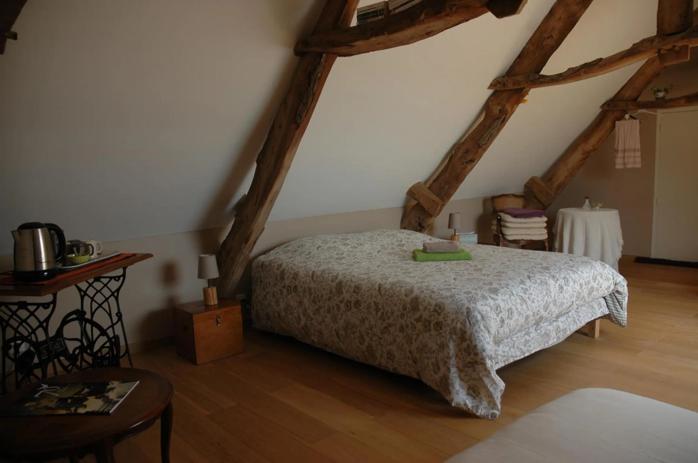 Bed in Chambre d'Hôte La Maison du Mesnil