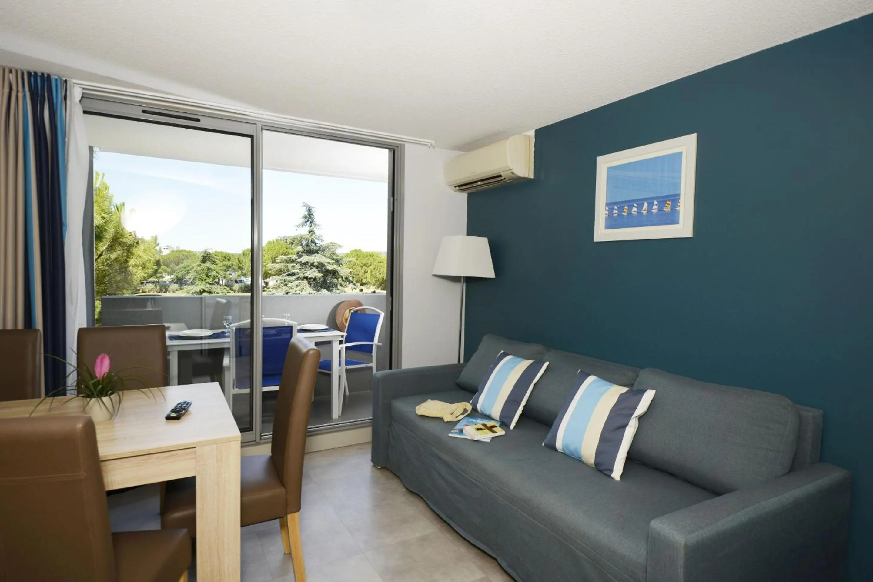 Seating area in Résidence Odalys Aqualia