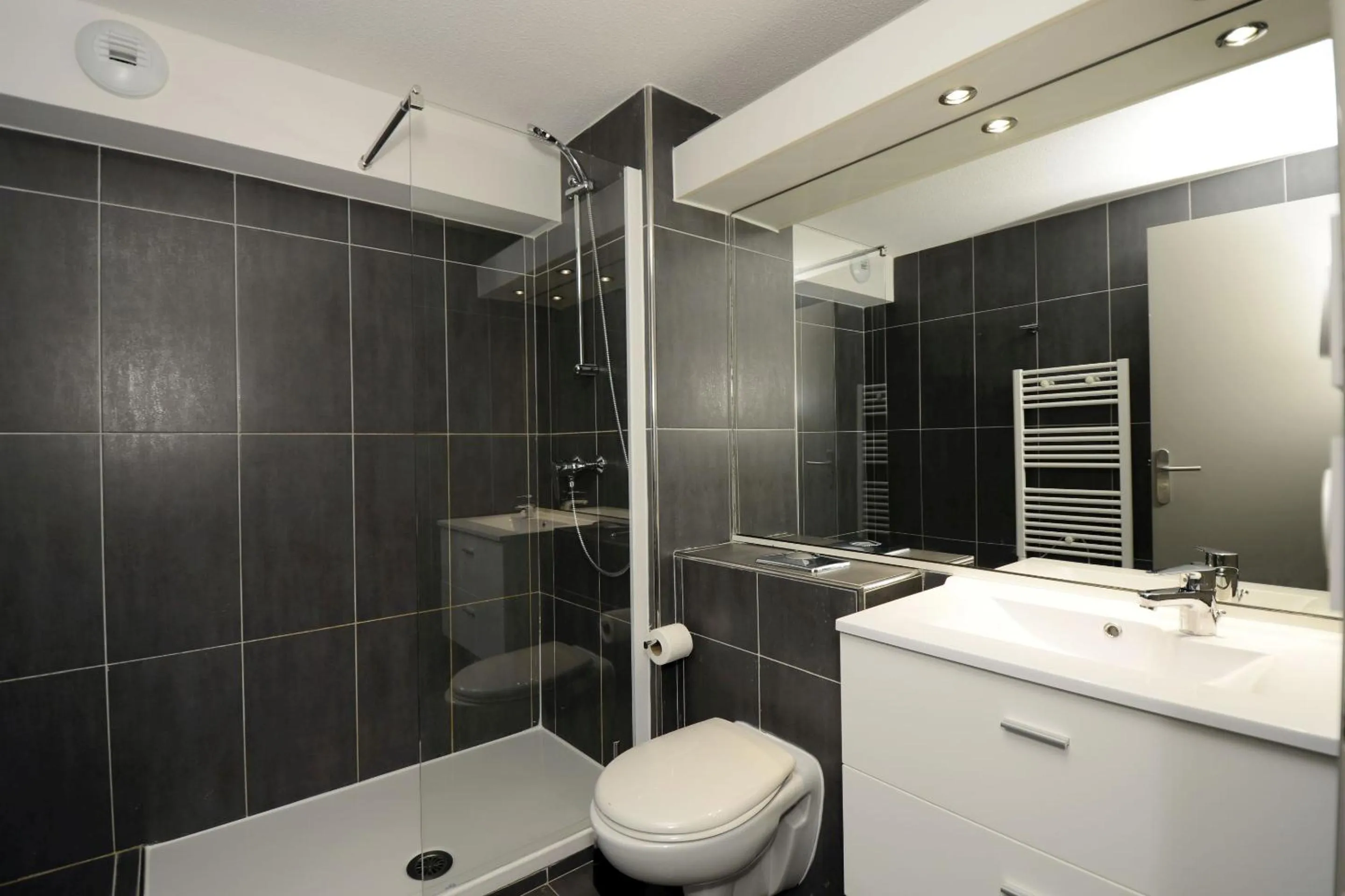 Bathroom in Résidence Odalys Aqualia