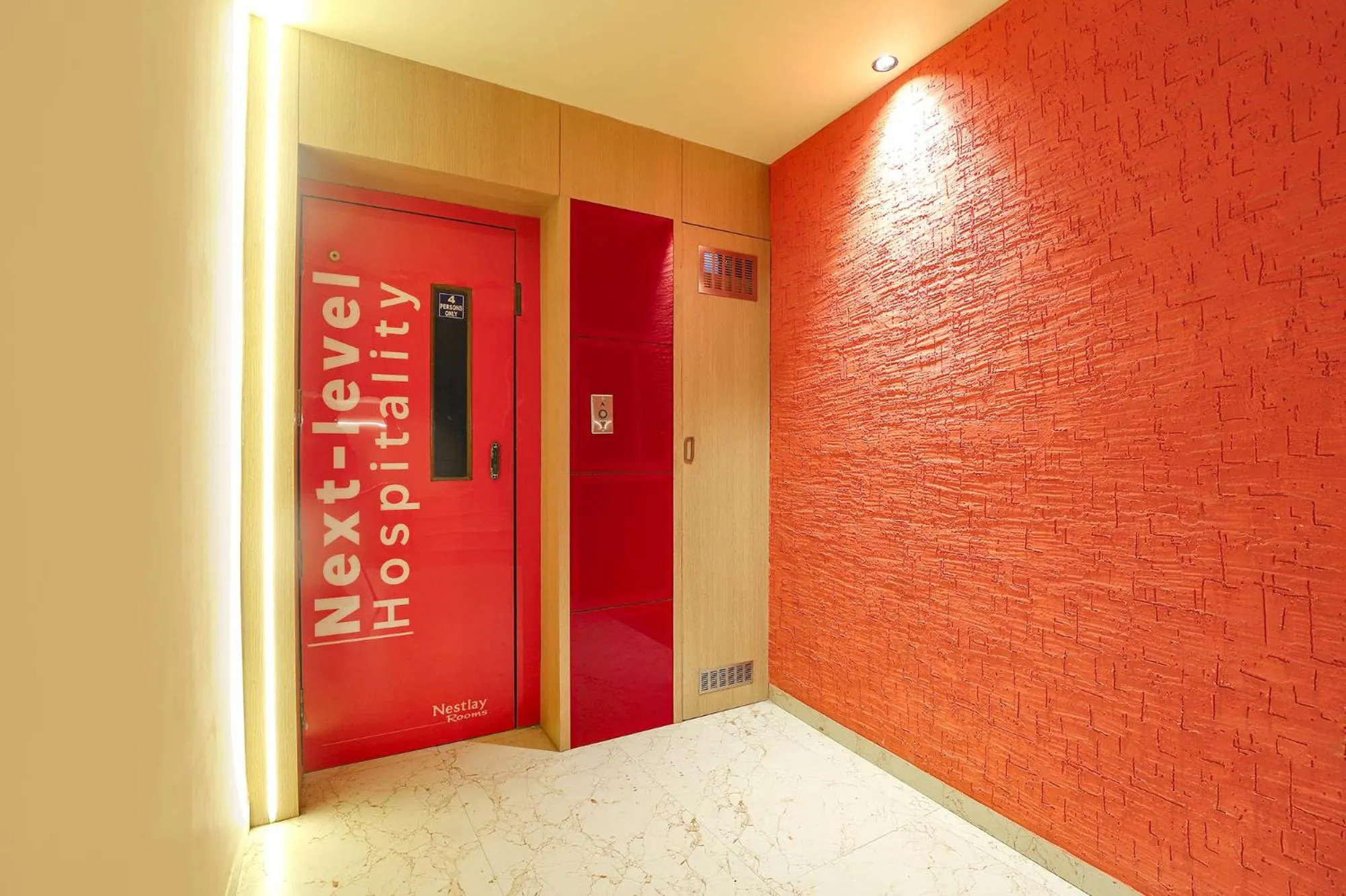 Lobby or reception in FabHotel Nestlay Rooms High Court - Nr Parry's Corner