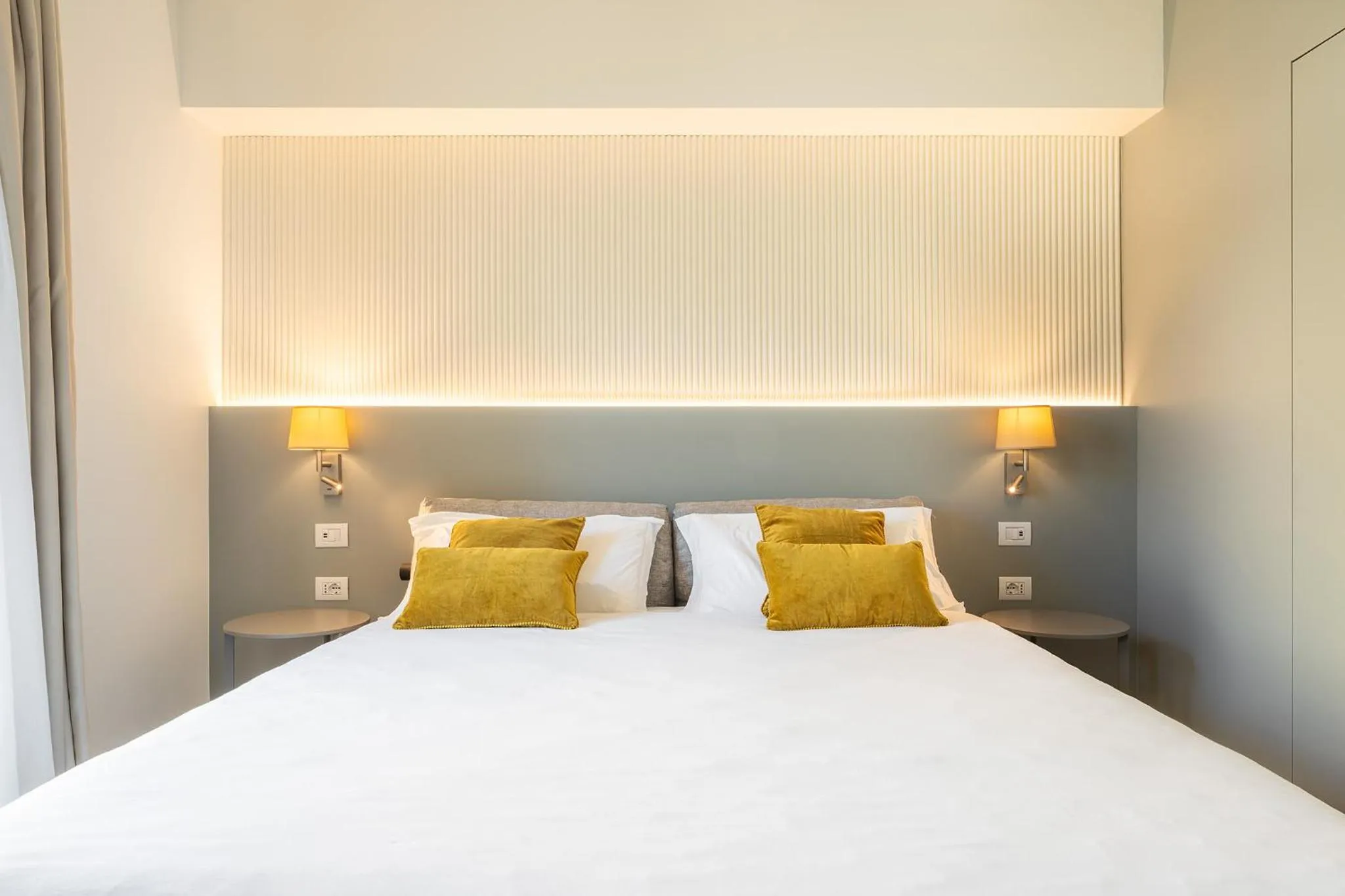 Bedroom, Bed in Karalin Sonnino Suites