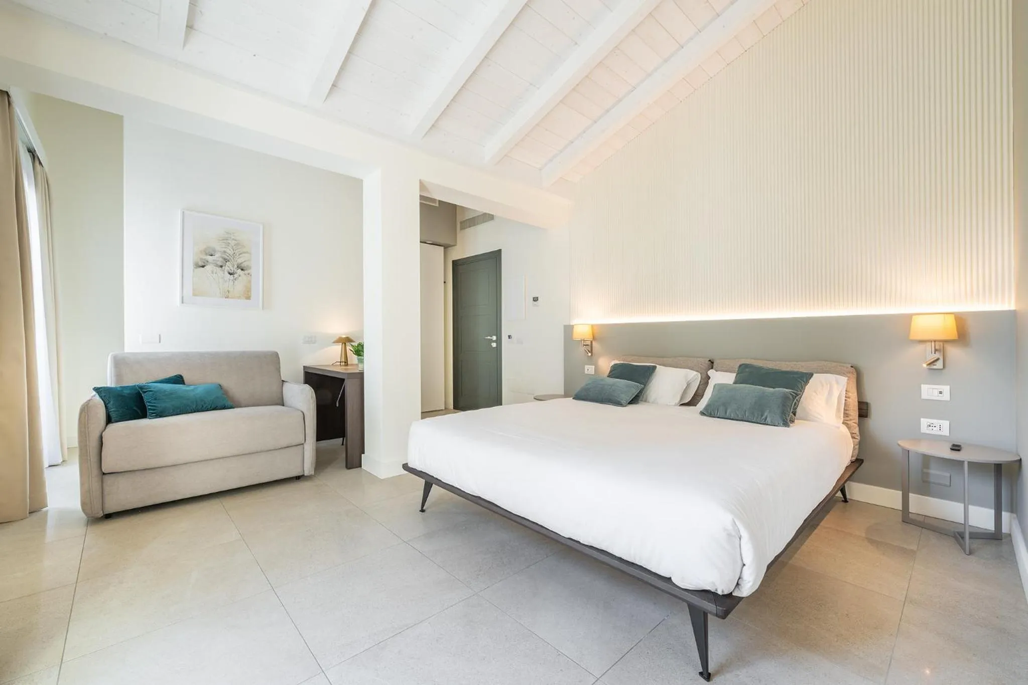 Bedroom, Bed in Karalin Sonnino Suites