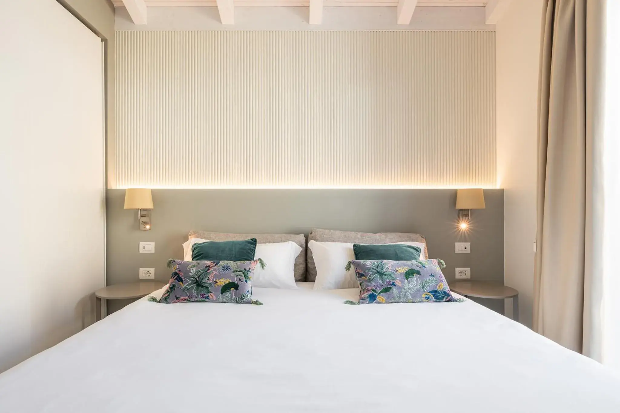 Double Room with Terrace in Karalin Sonnino Suites Double Room with Terrace in Karalin Sonnino Suites