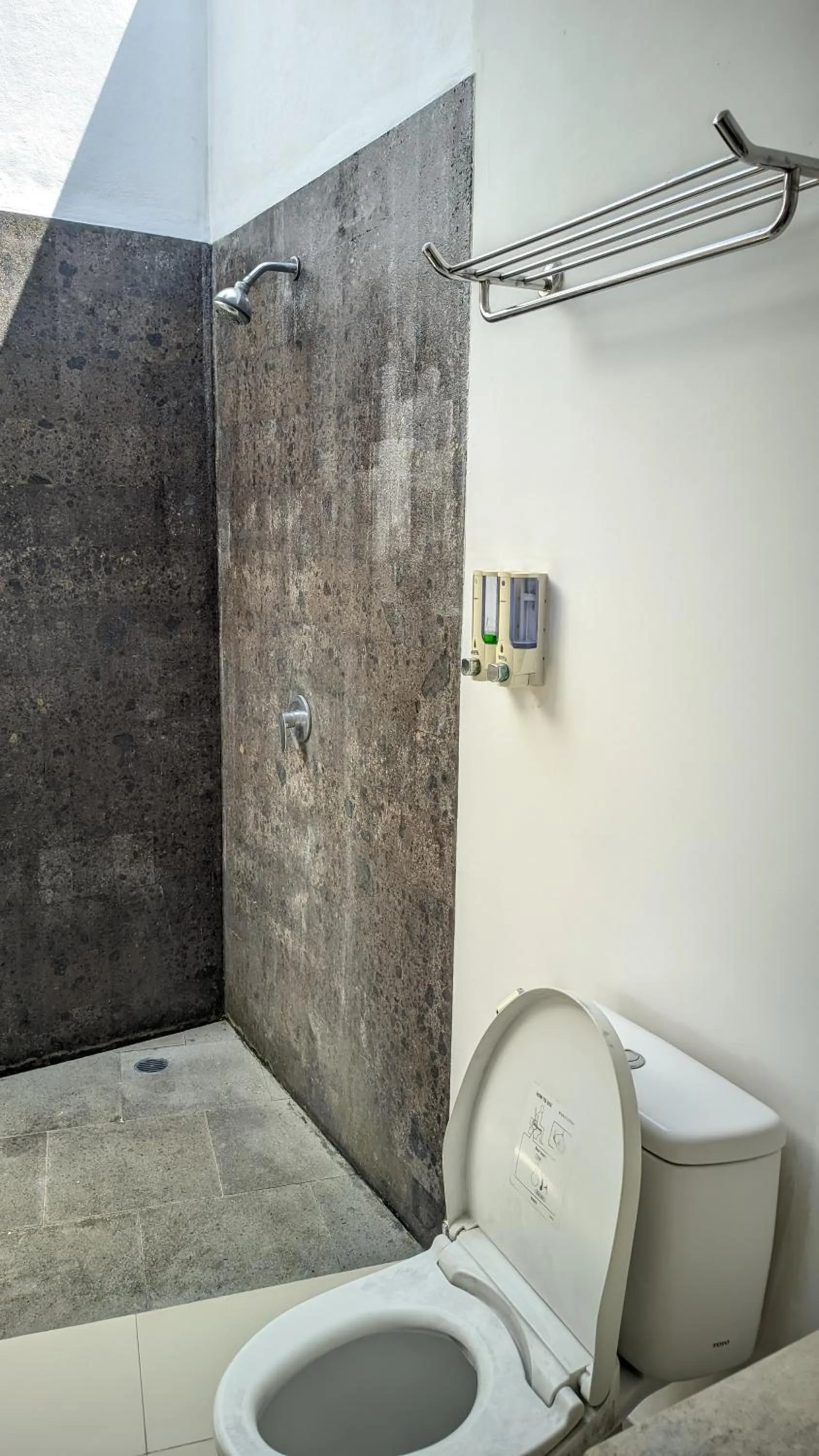 Shower in Sujiwa Ubud Hotel & Villa