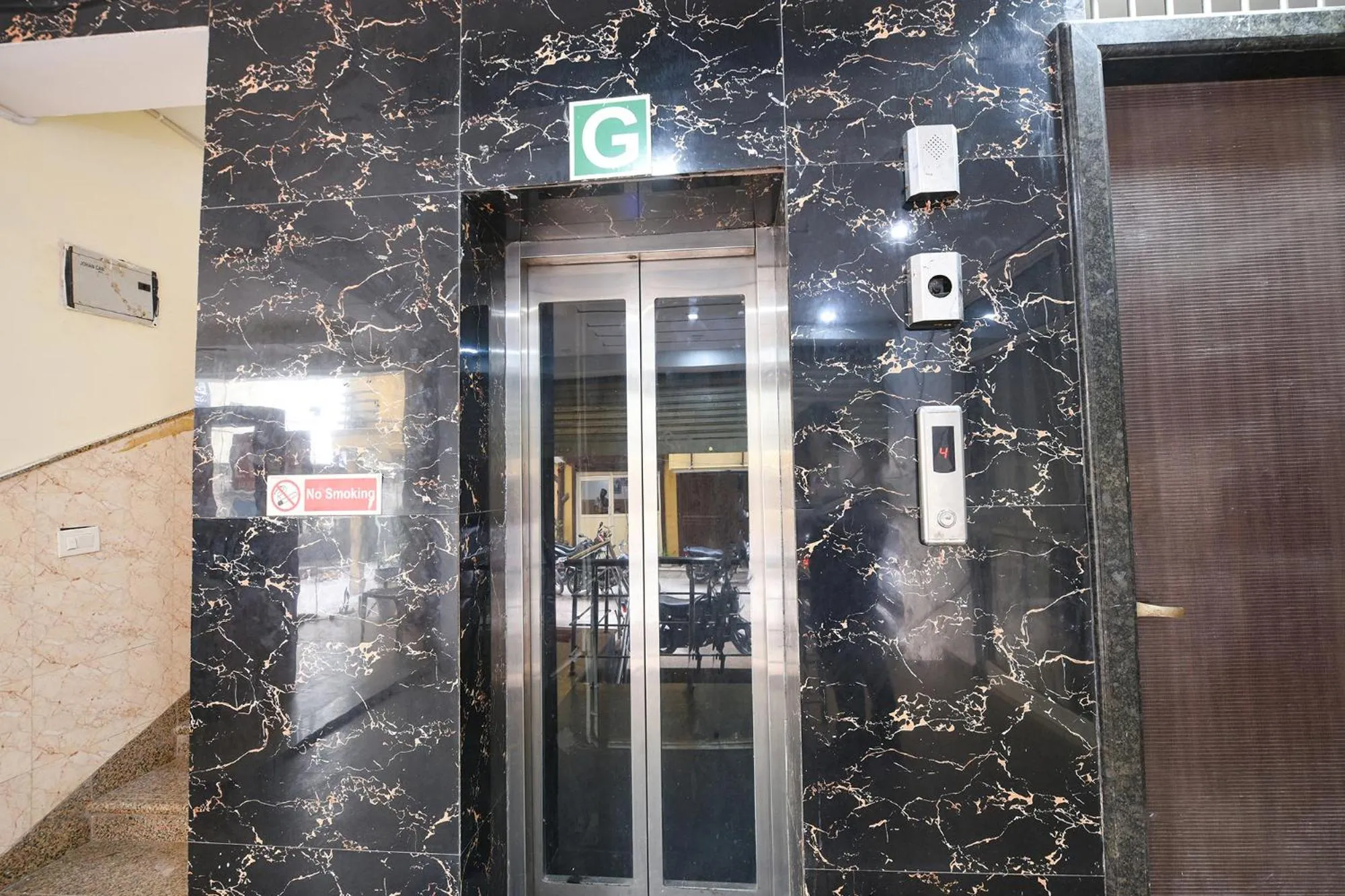 elevator in Via Moon Light