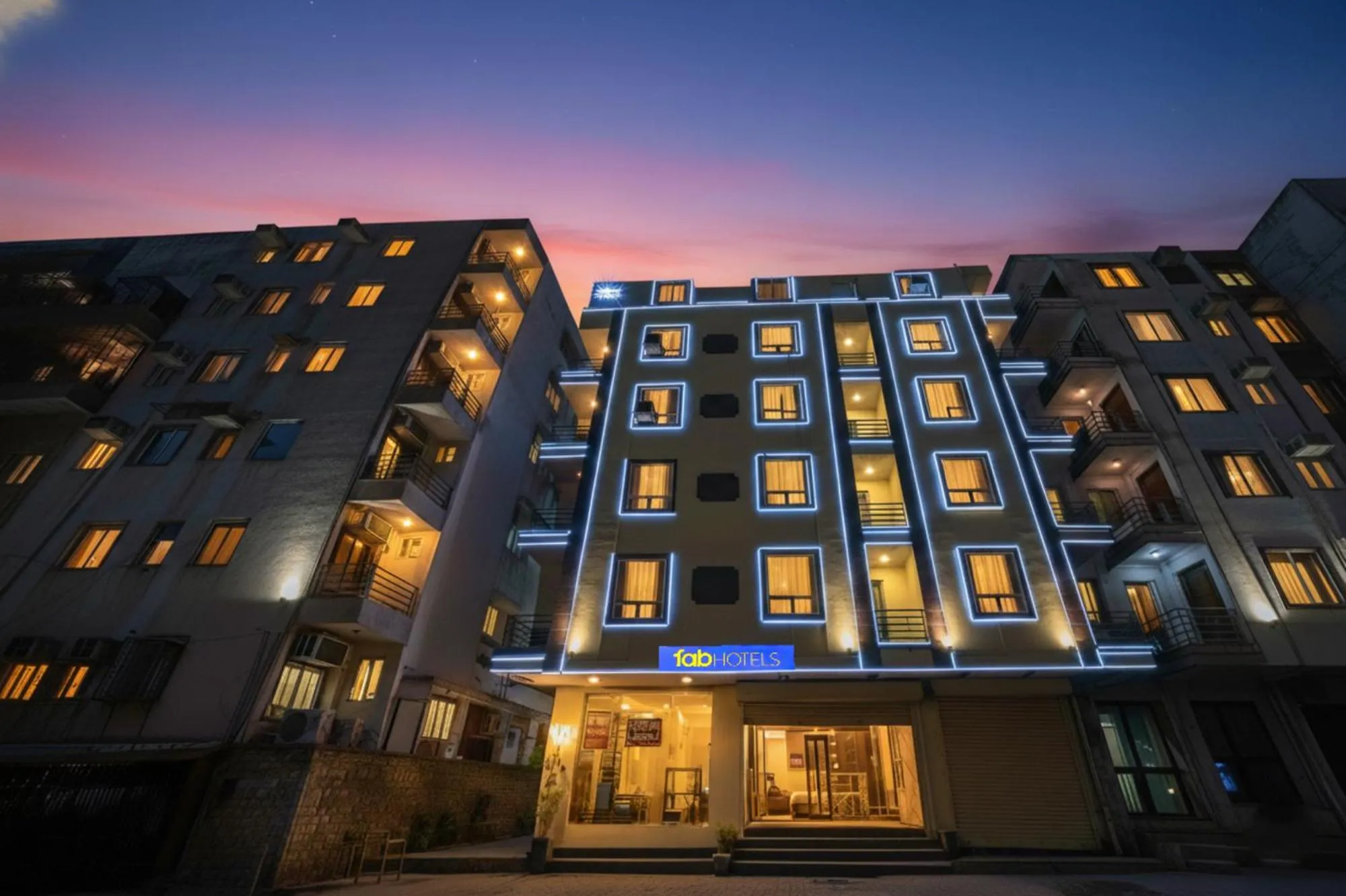 Property building in Via Moon Light