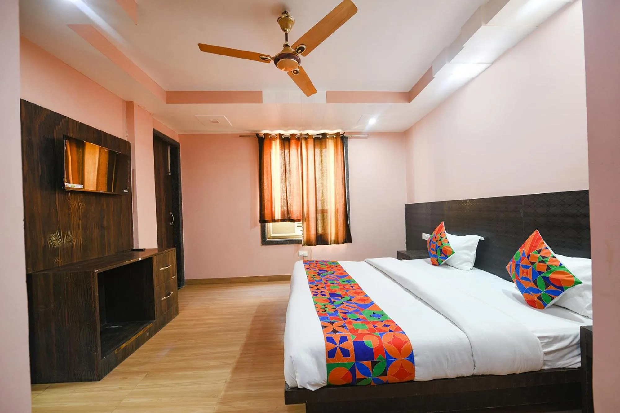 Bed in Via Moon Light