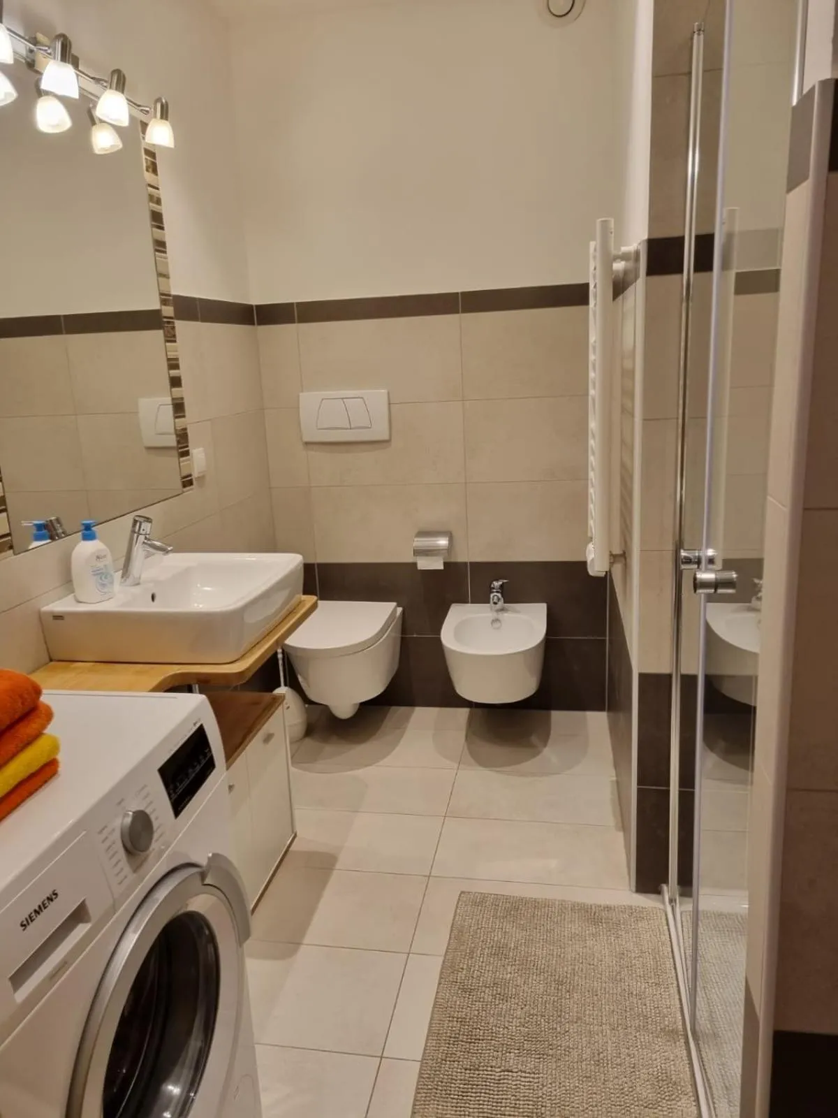 Shower in Ferienwohnungen Koflerhof
