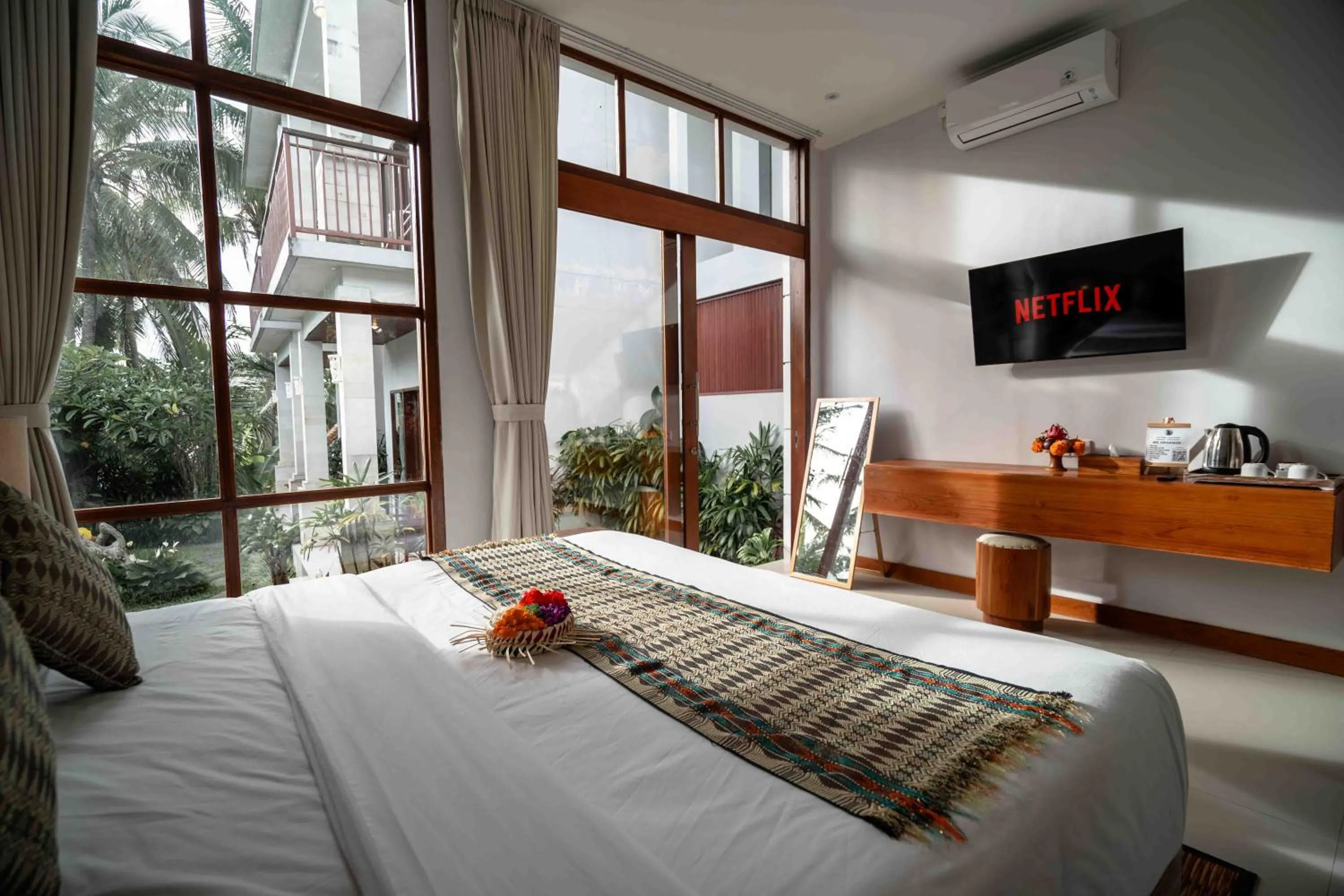 Bed in Suarsena Bisma Ubud