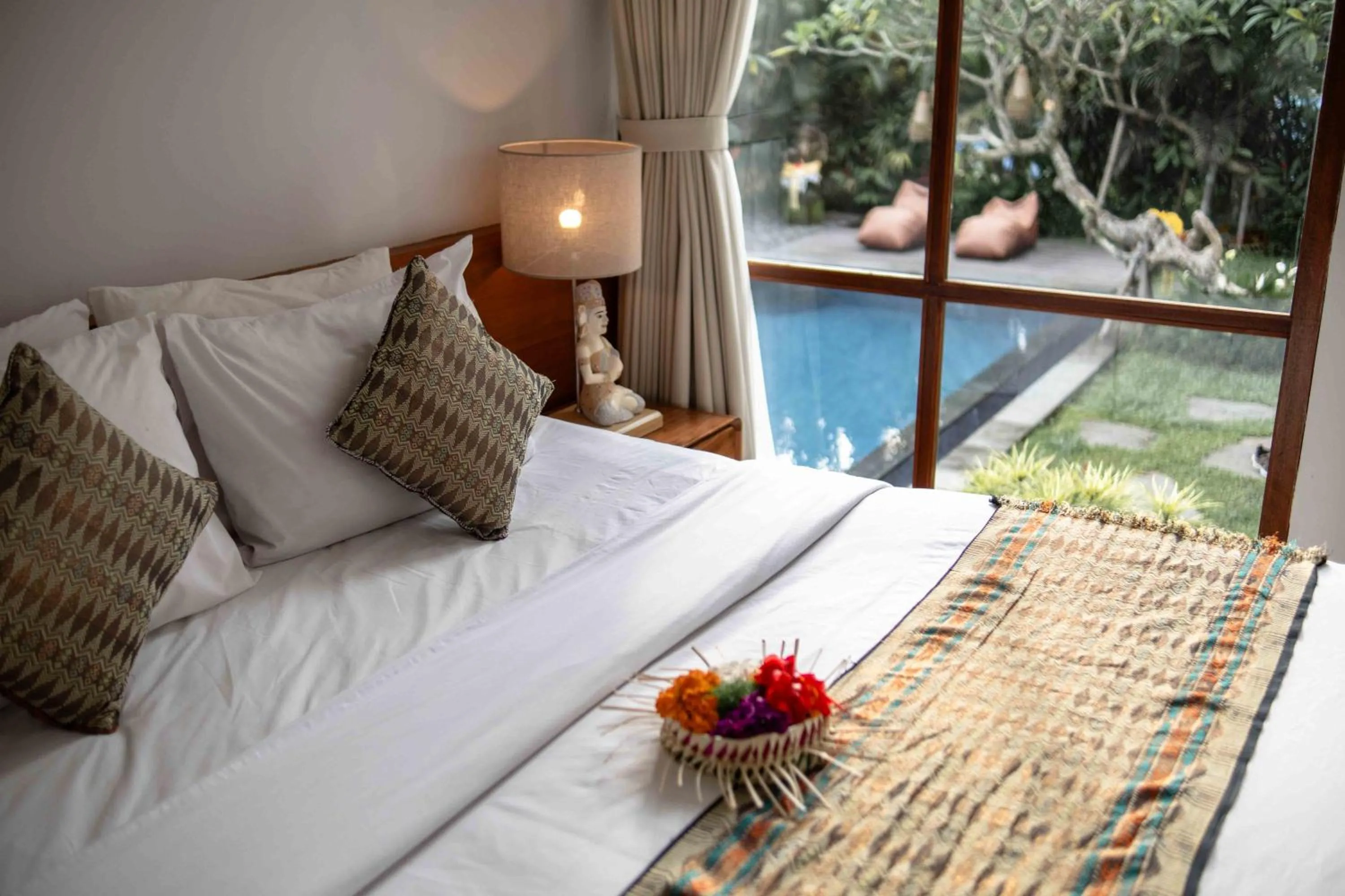 Bed in Suarsena Bisma Ubud