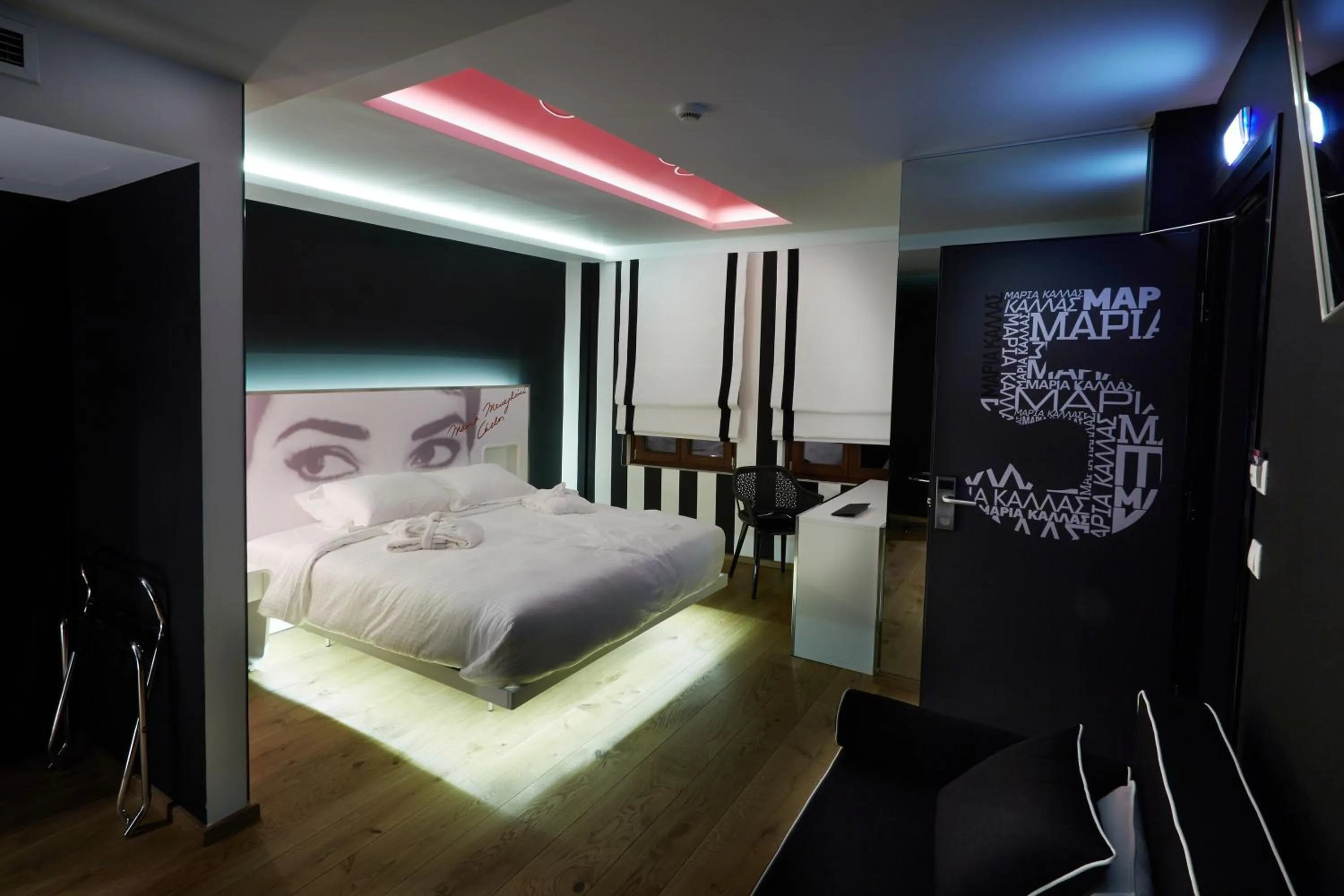 Bedroom, Bed in Veritas Boutique Art Hotel