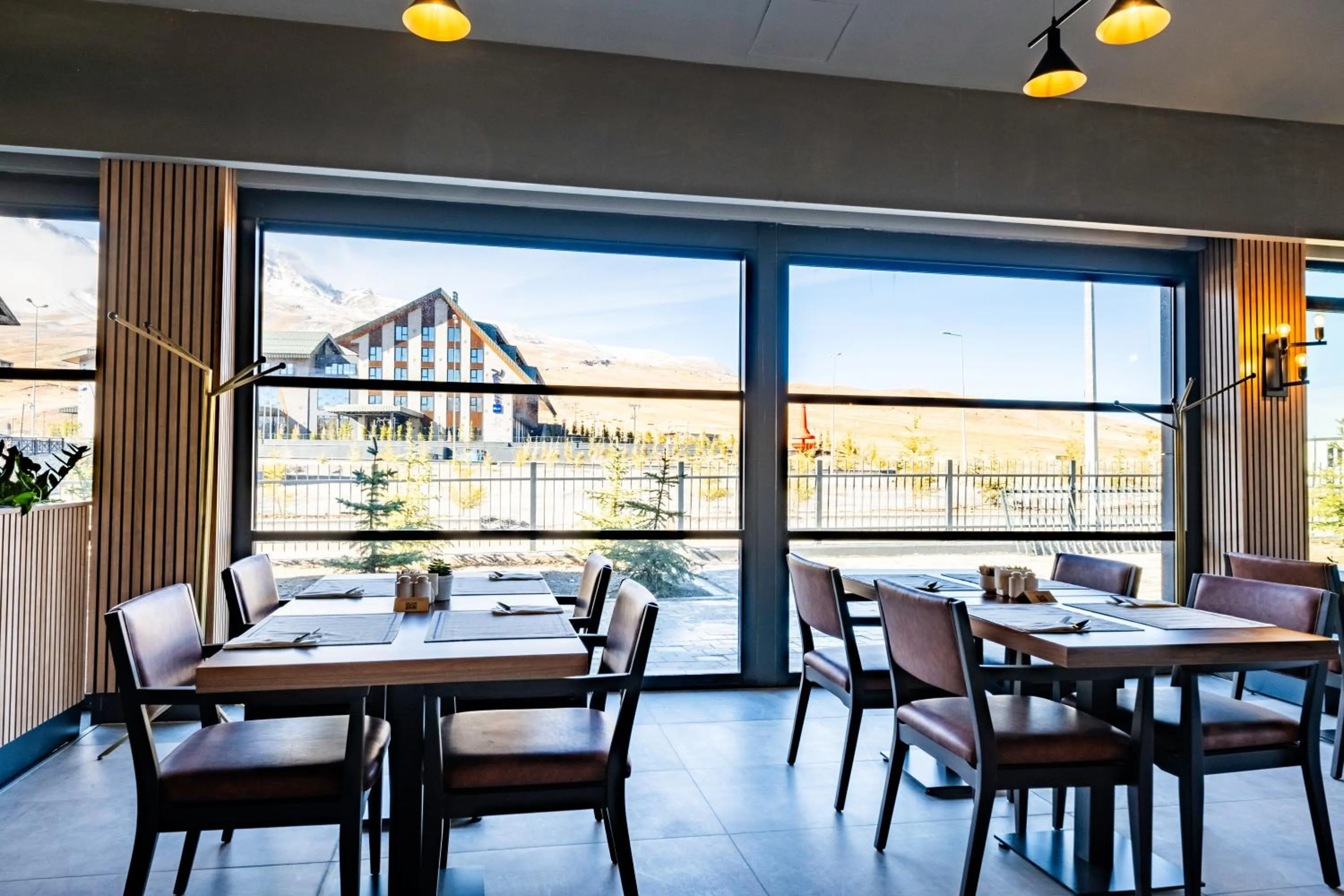 Restaurant/places to eat in Sky Hotel Erciyes, a member of Radisson Individuals