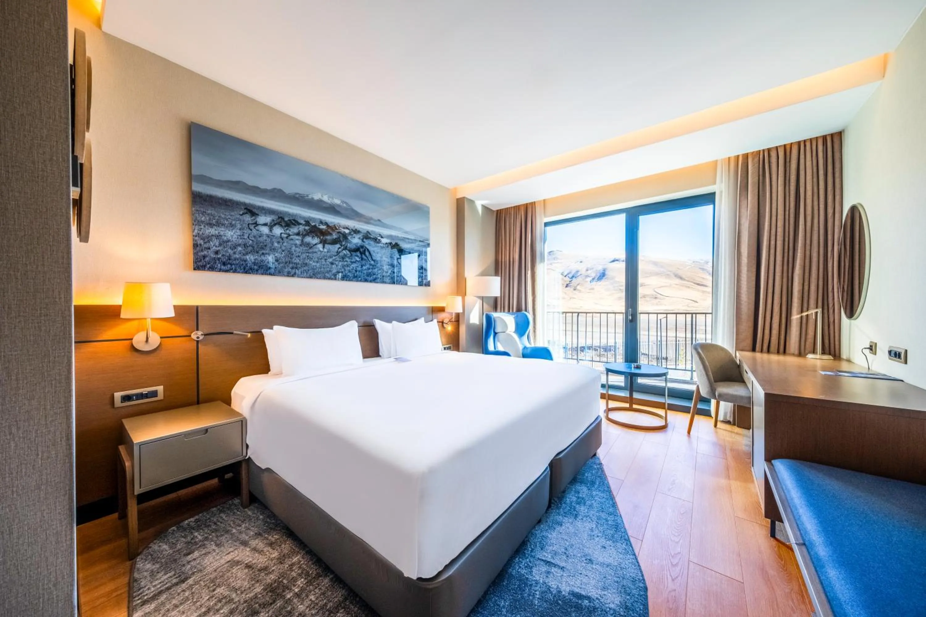 Photo of the whole room, Bed in Sky Hotel Erciyes, a member of Radisson Individuals