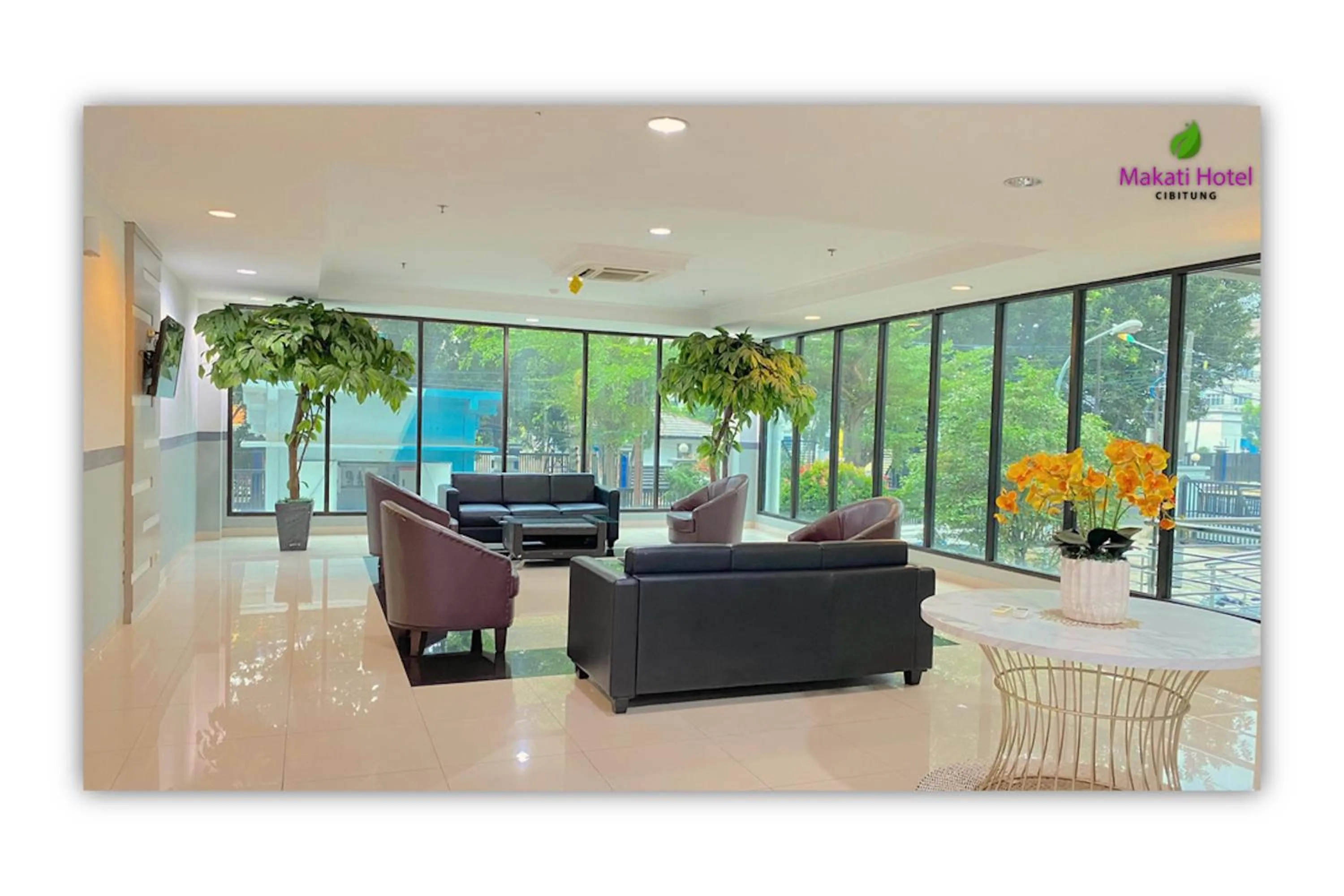 Lobby or reception in Makati Hotel Cibitung
