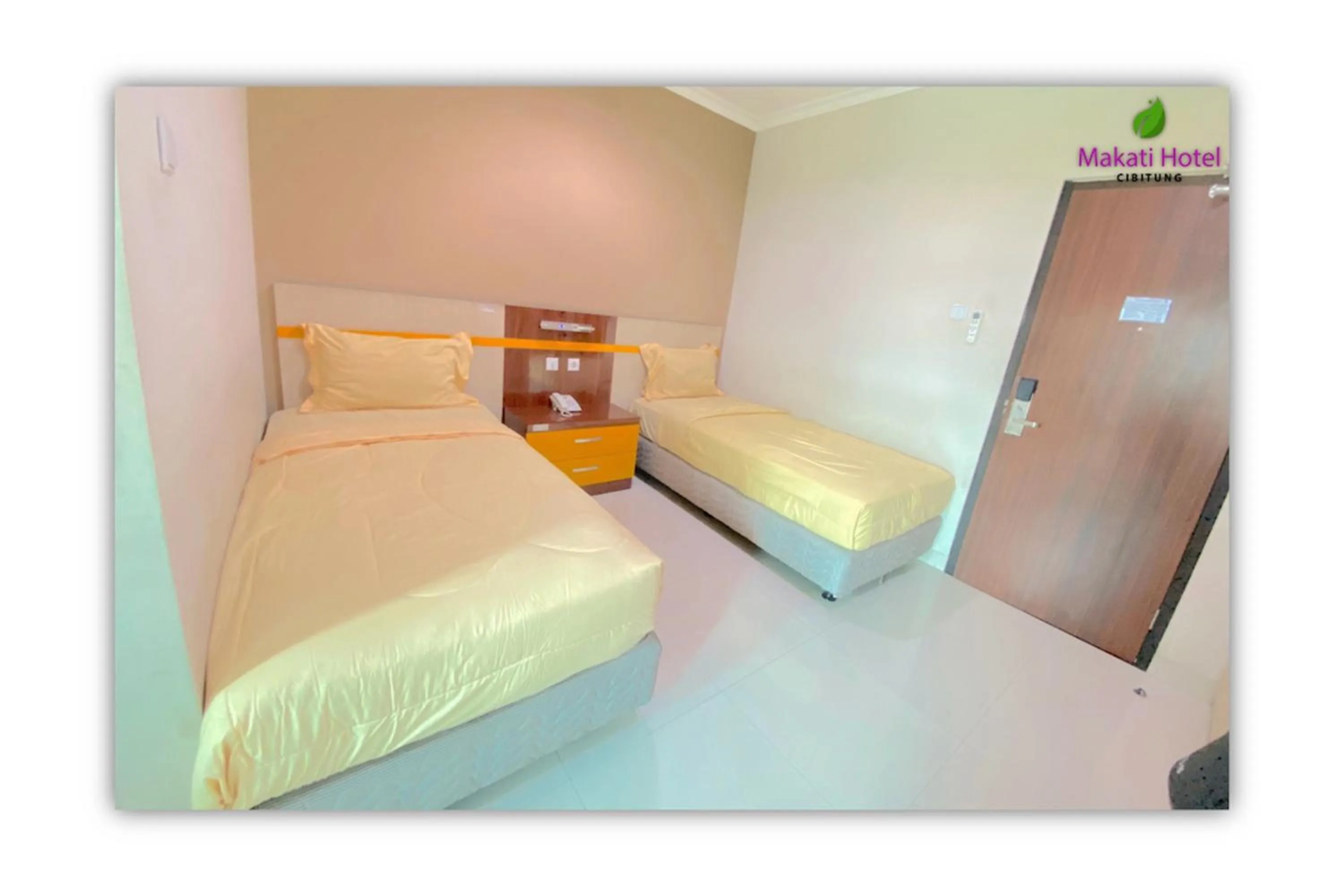 Bed in Makati Hotel Cibitung