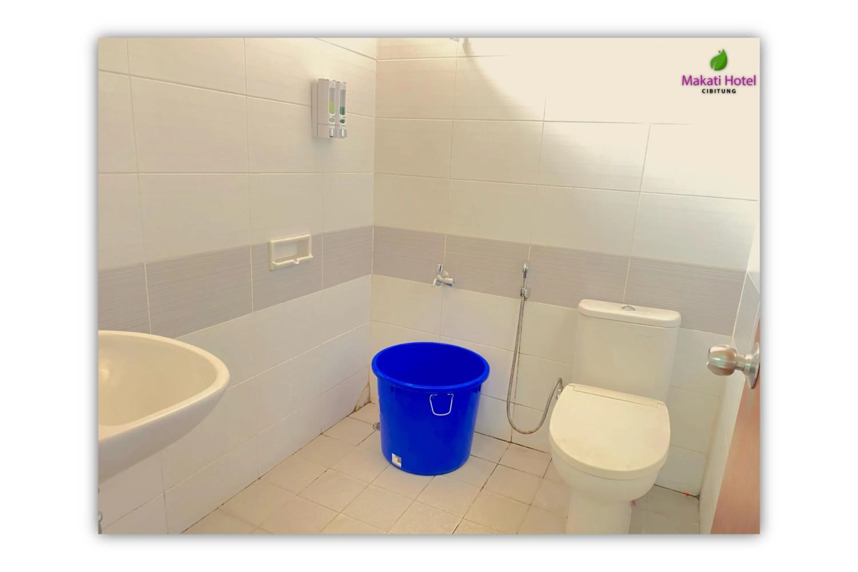 Bathroom in Makati Hotel Cibitung