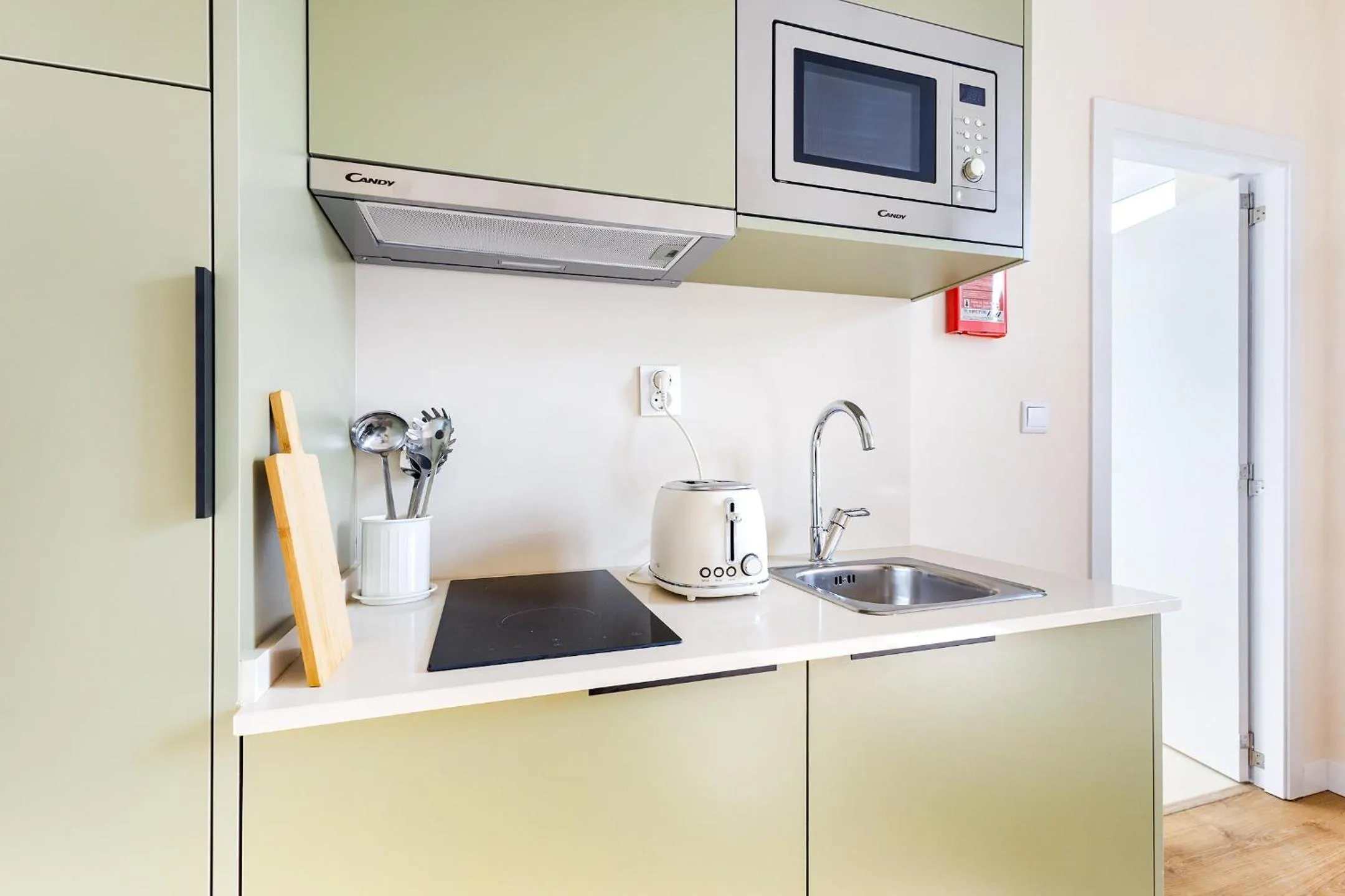 Kitchen or kitchenette in Metropolitan Living Lisbon - Campolide