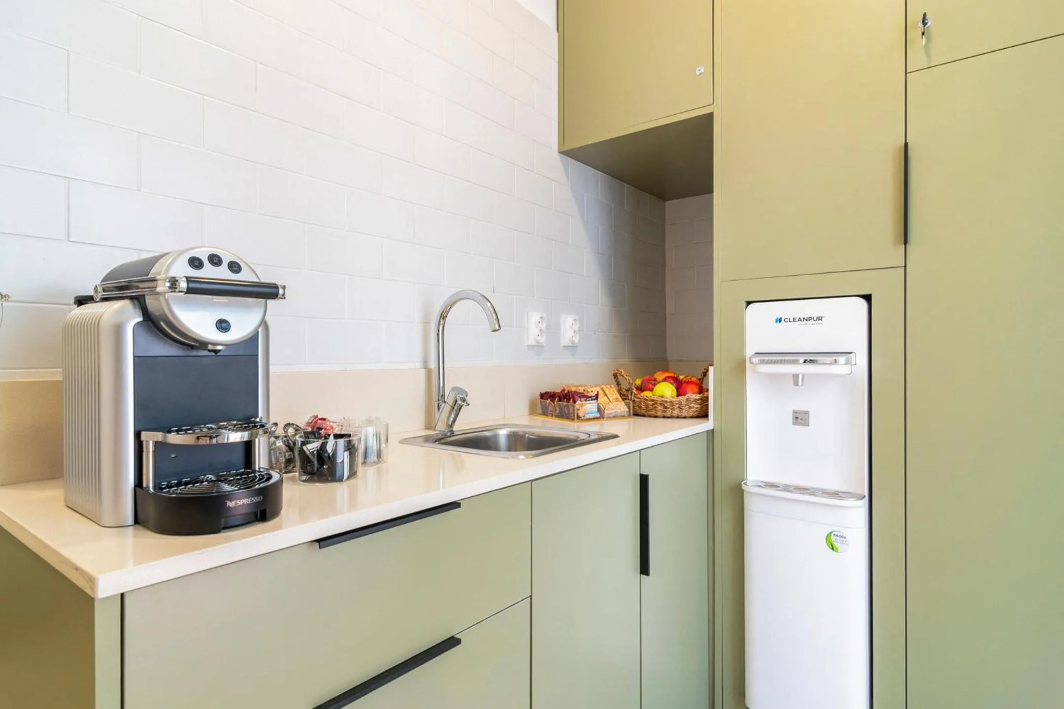 Coffee/tea facilities in Metropolitan Living Lisbon - Campolide