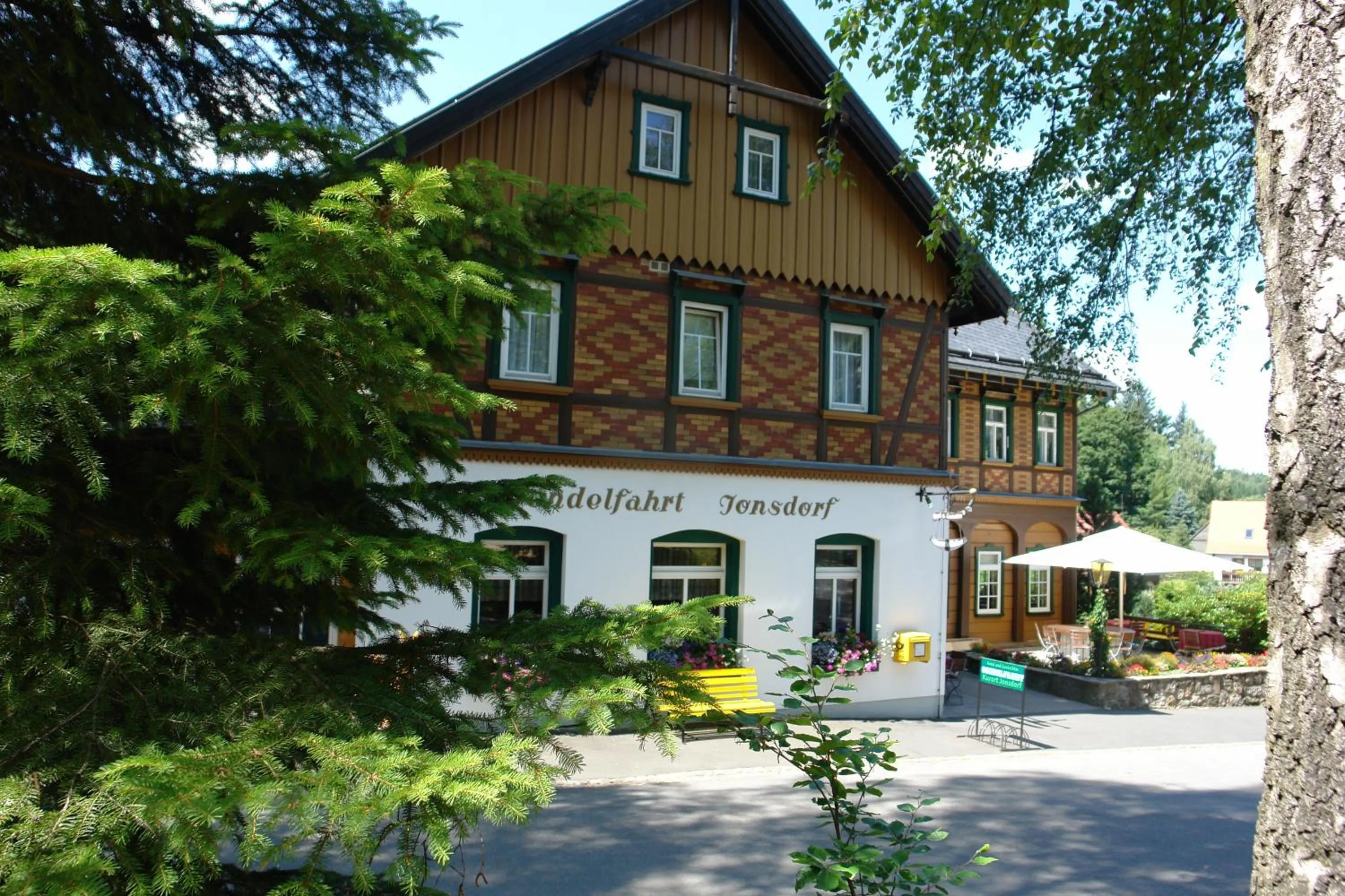 Facade/entrance in Hotel Gondelfahrt