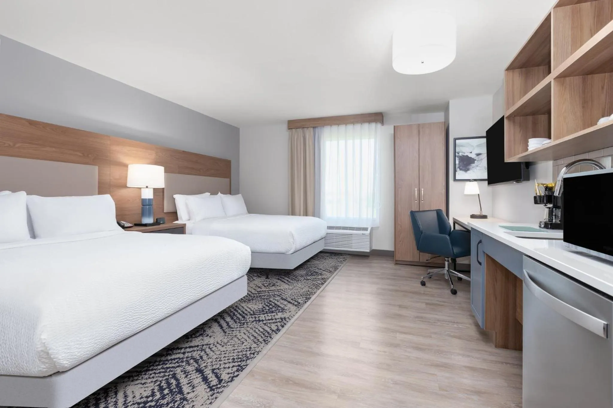 Photo of the whole room, Bed in Candlewood Suites Navasota by IHG