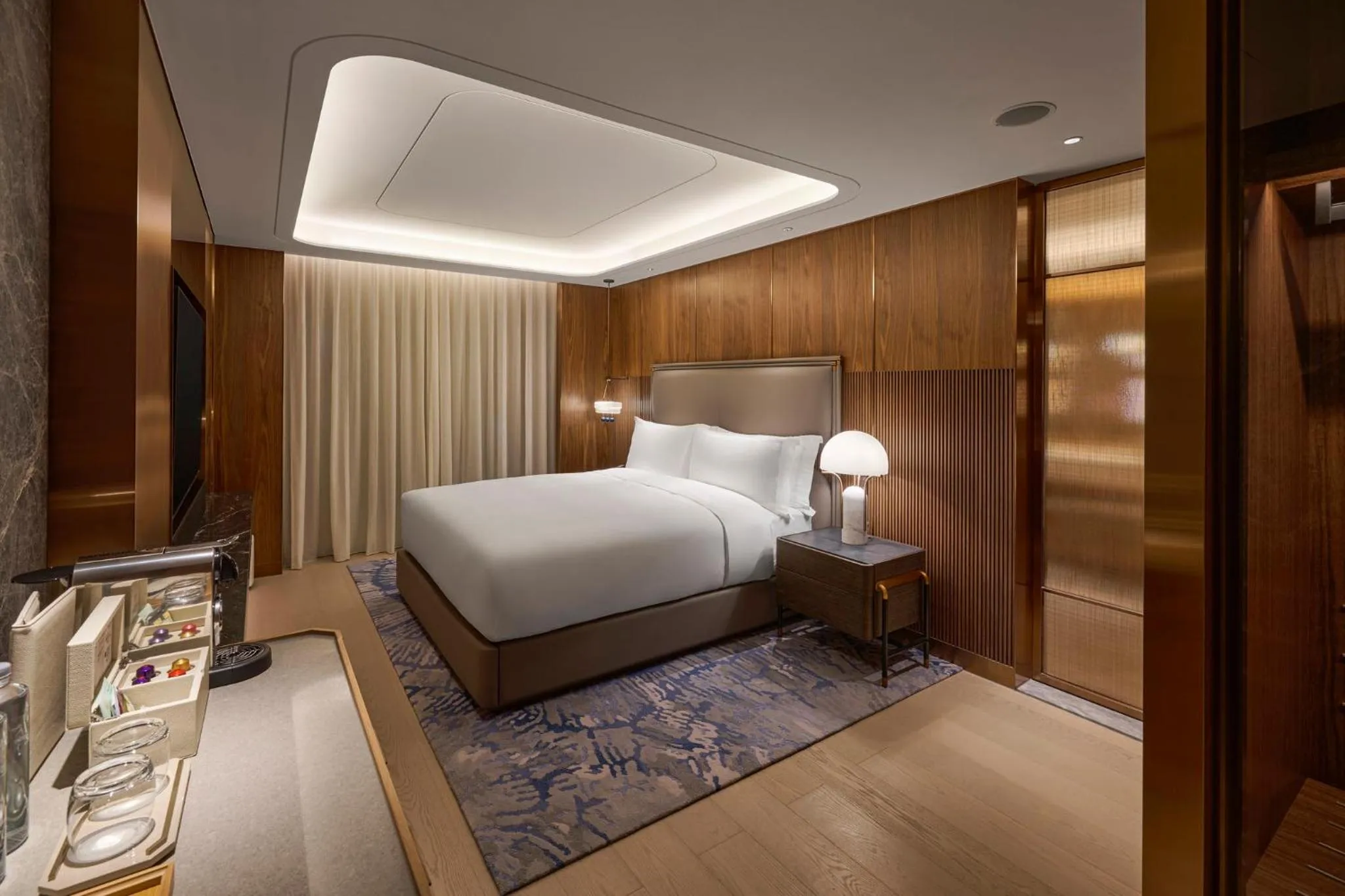 Bedroom, Bed in InterContinental Taichung by IHG