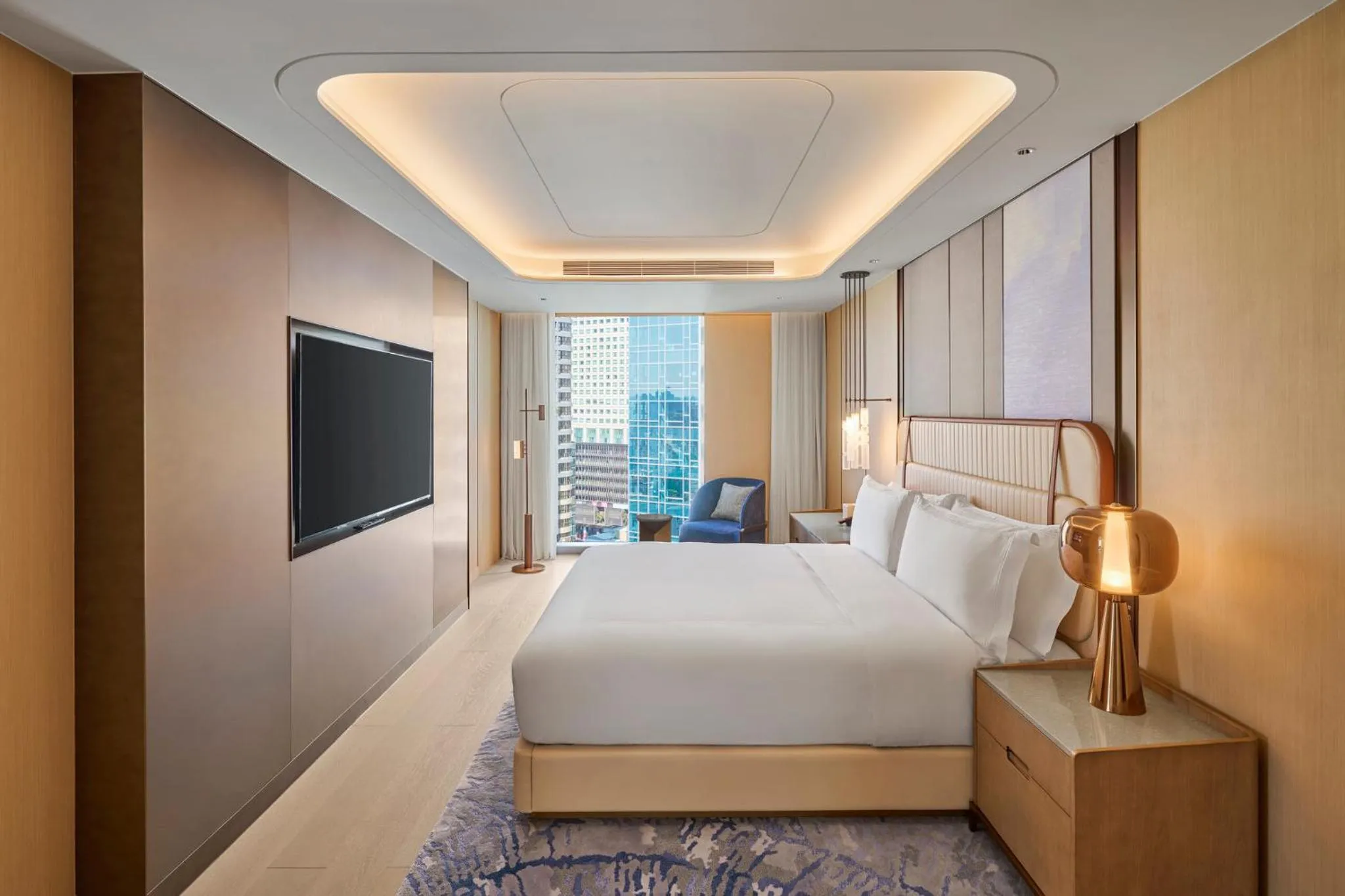 Bedroom, Bed in InterContinental Taichung by IHG