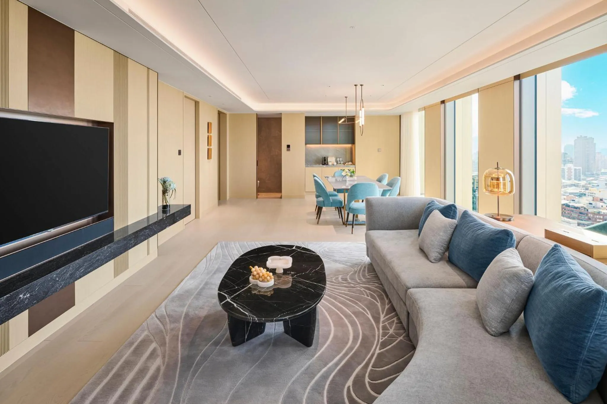 Bedroom in InterContinental Taichung by IHG