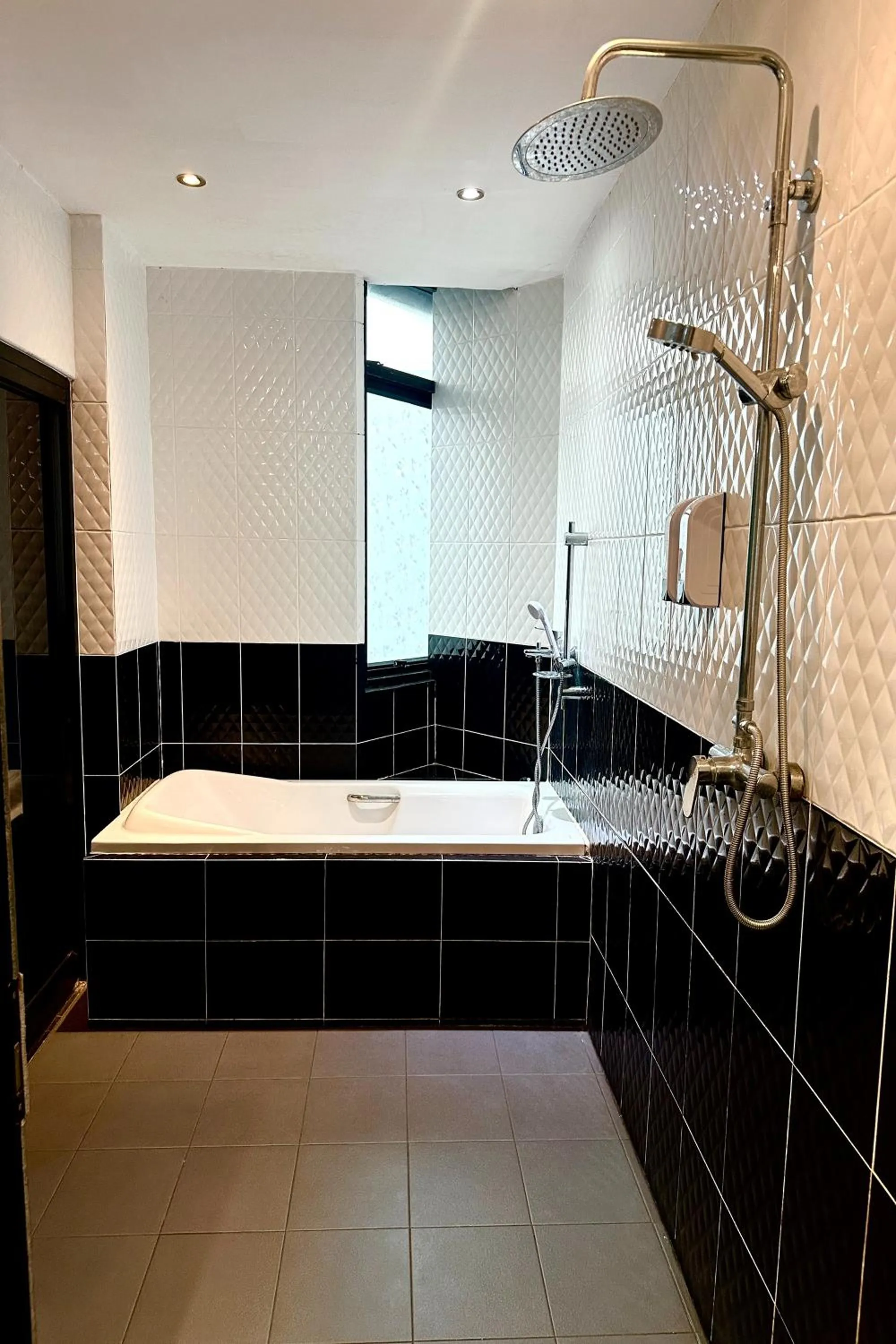 Bathroom in Koenig Hotel Pattaya