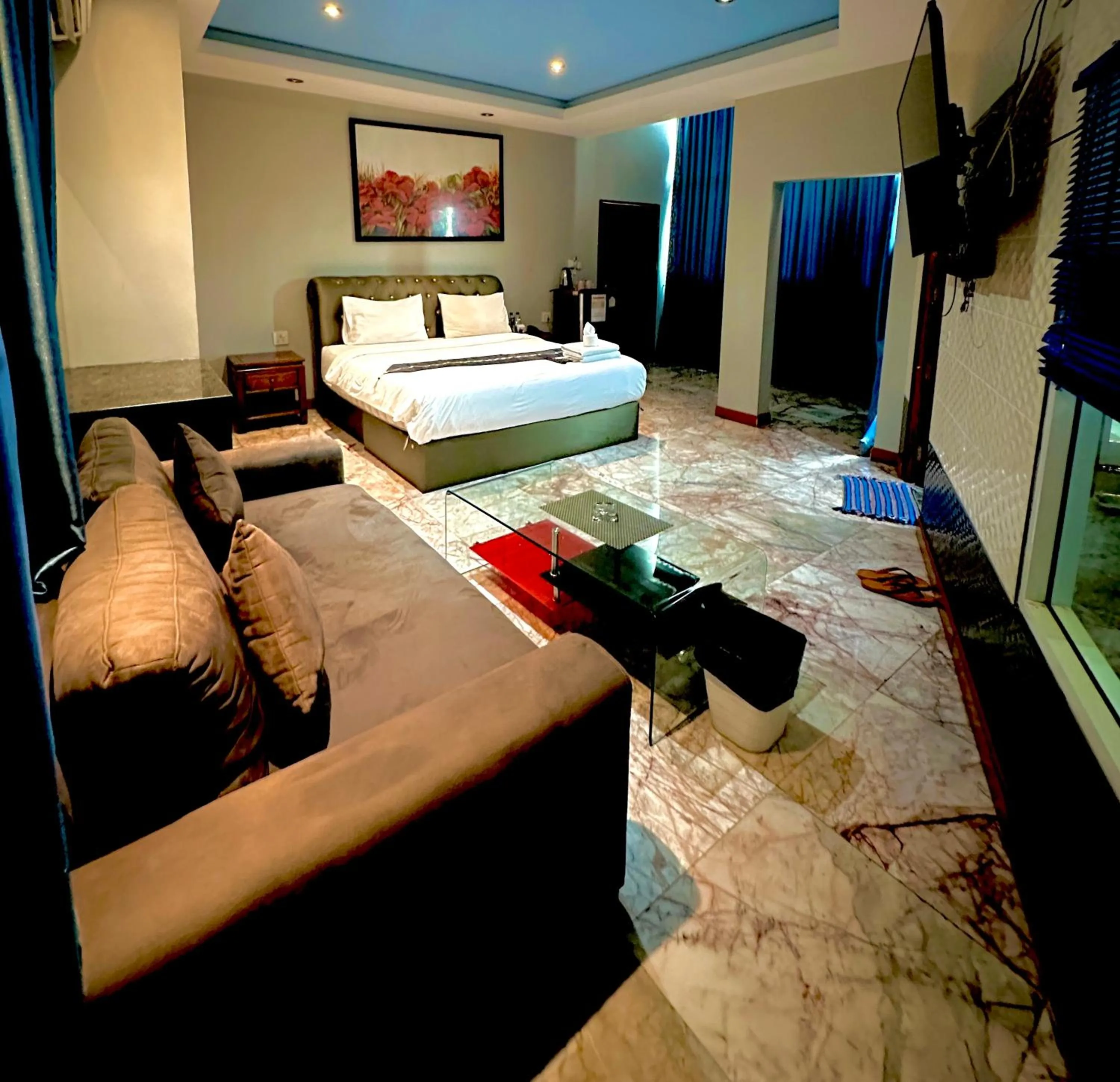 Bed in Koenig Hotel Pattaya