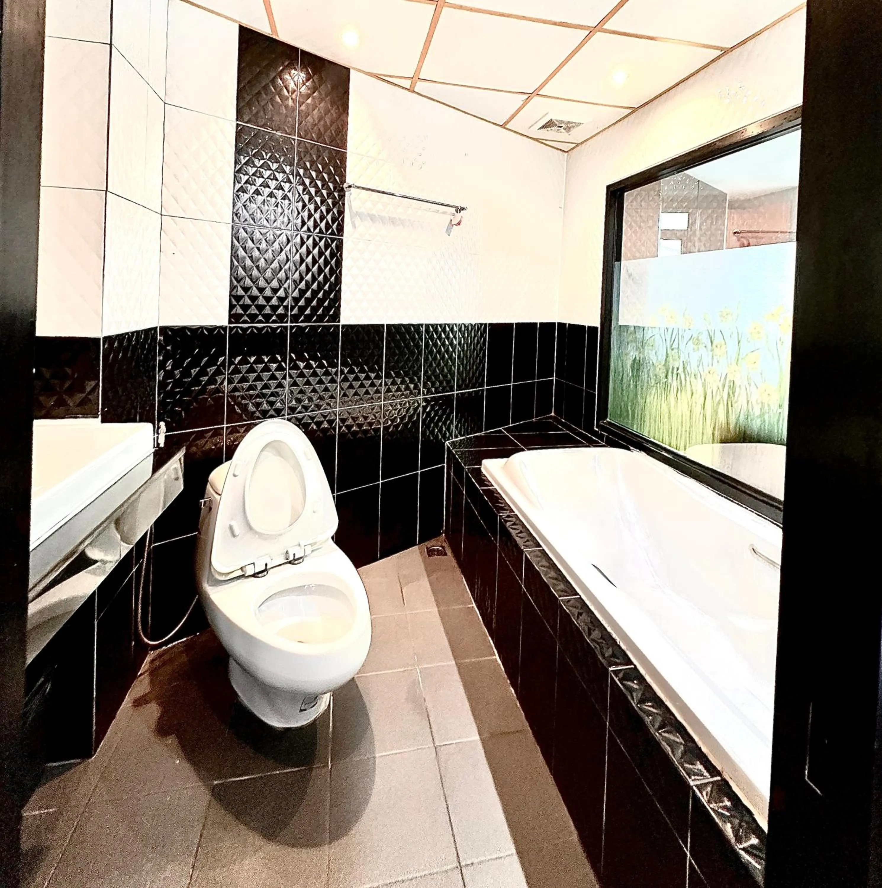 Bathroom in Koenig Hotel Pattaya