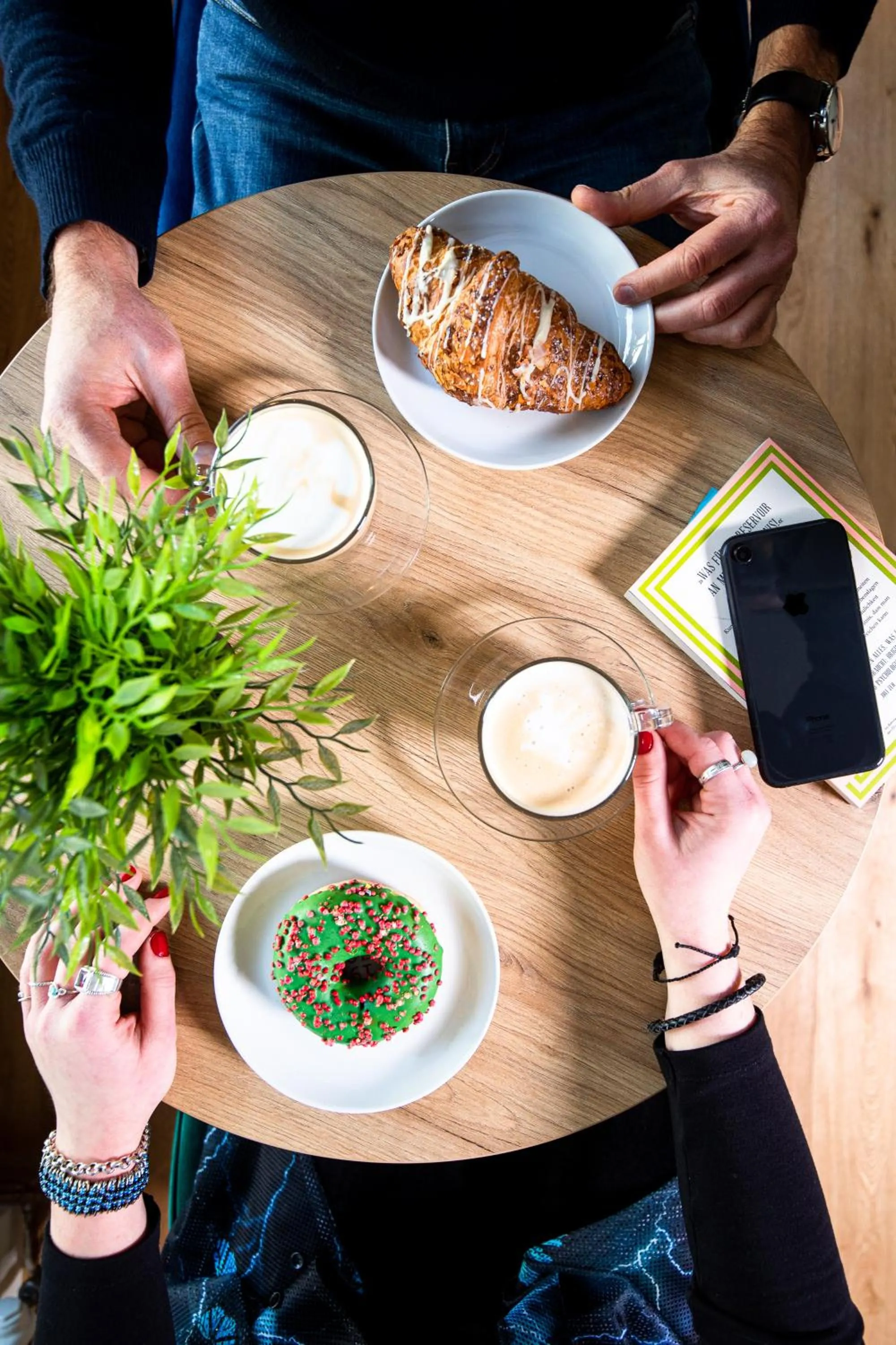 Restaurant/places to eat in Coffee Inn Hostel Berlin