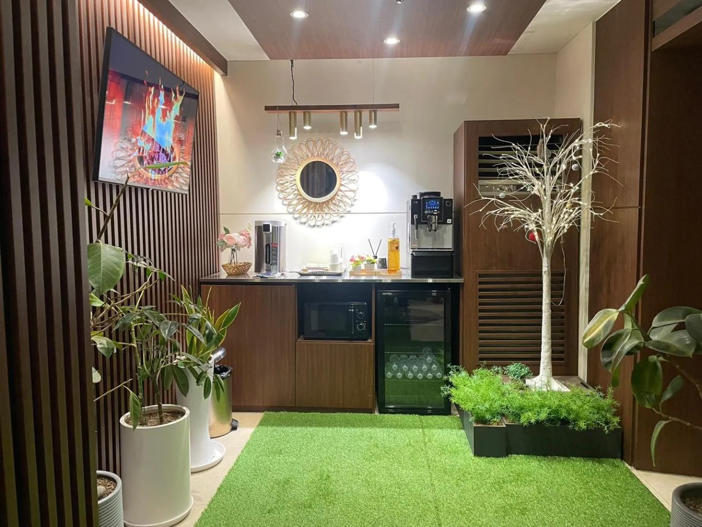 Lounge or bar in Hotel Laglas Asan