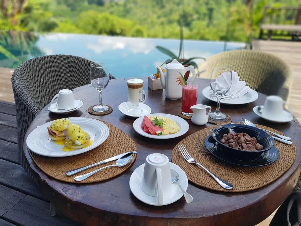 Breakfast in Kamaniiya River Villa Sayan - Ubud