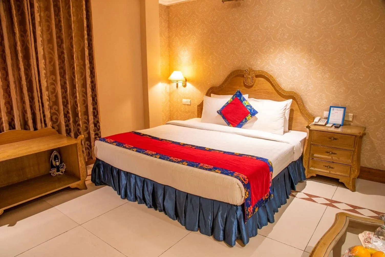 Bedroom, Bed in Sea Shell Residence - Dhaka