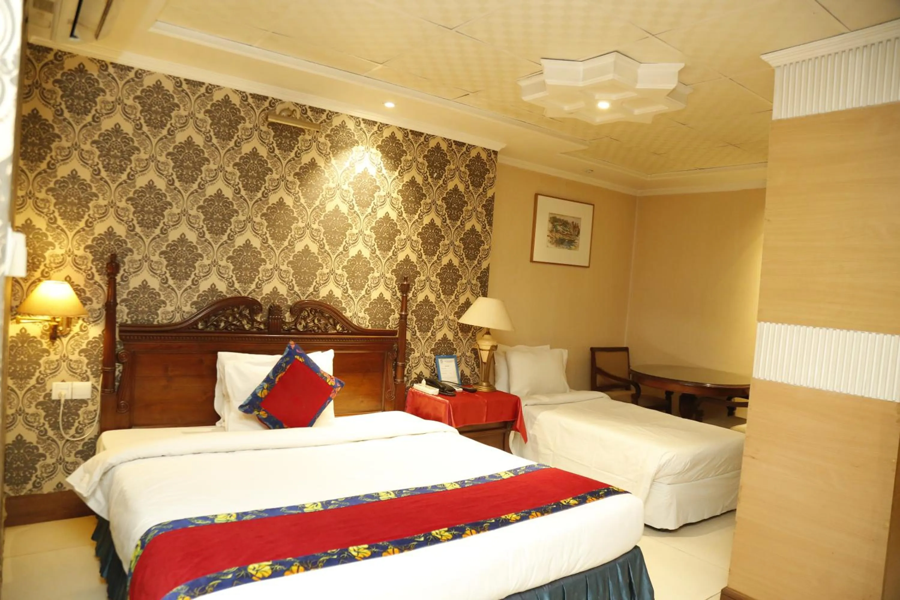 Photo of the whole room, Bed in Sea Shell Residence - Dhaka