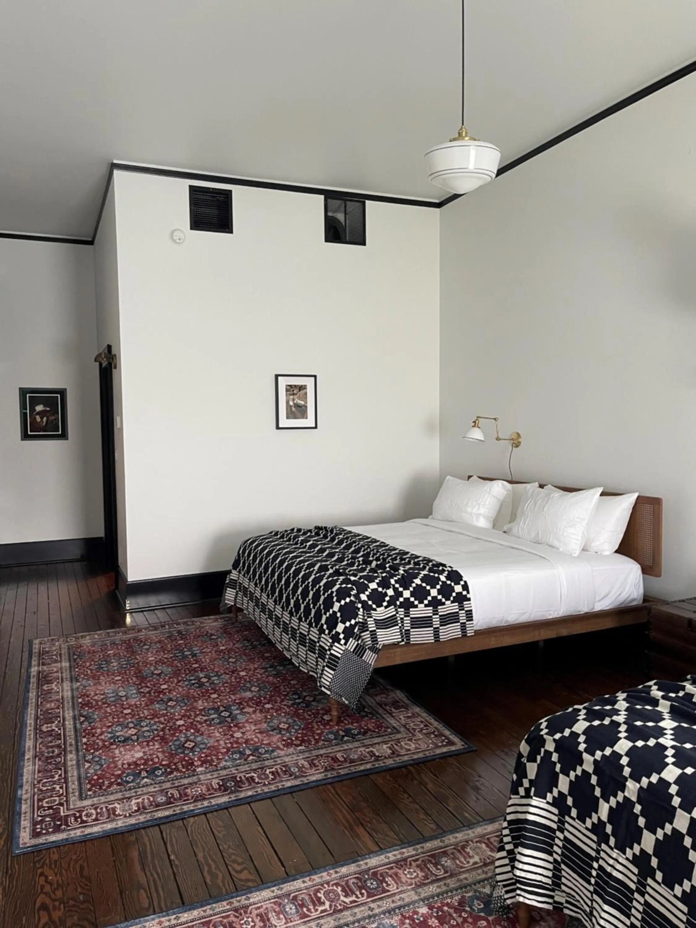 Bedroom, Bed in Hotel Hardware