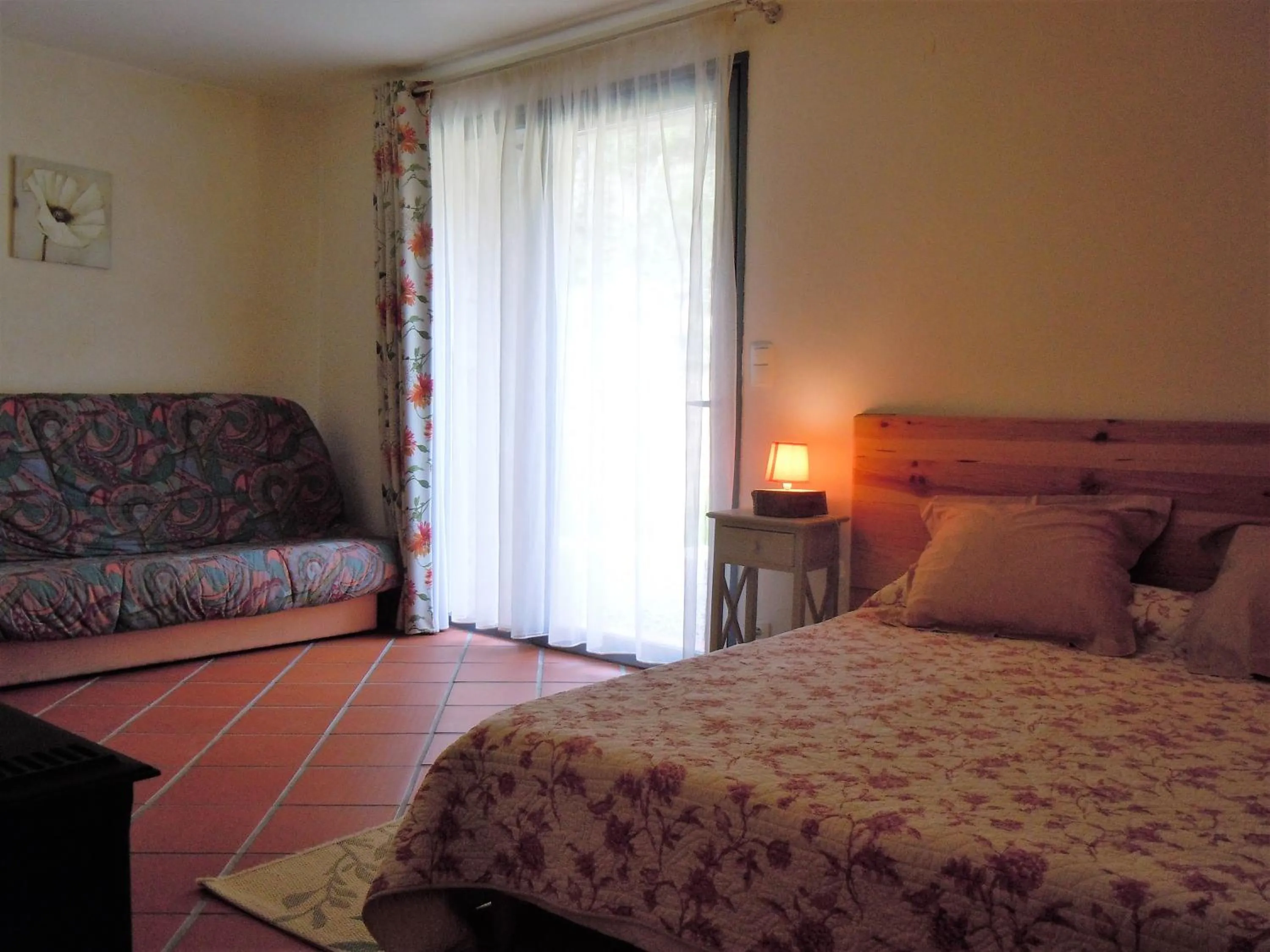 Bed in Chambres d'hôtes Mas La Tardosse