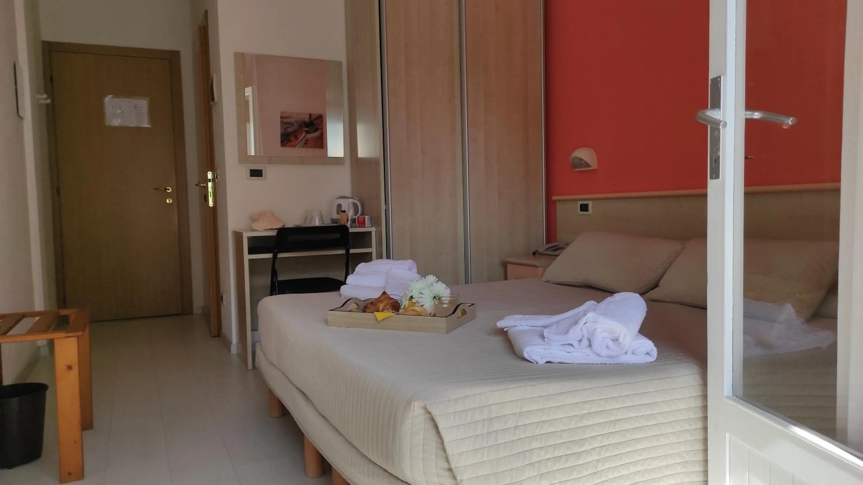 Bedroom, Bed in Hotel Eliani